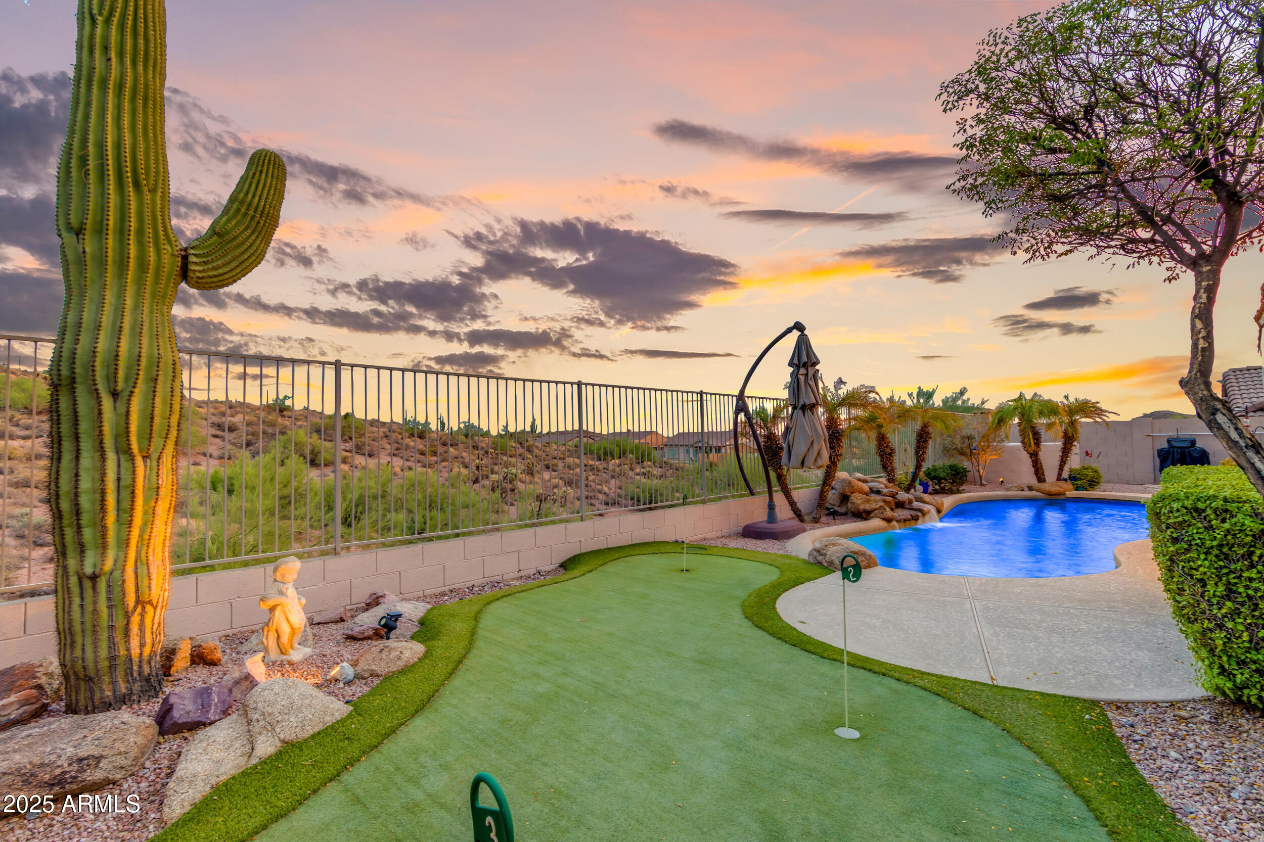 8231 E FAIRY DUSTER Drive