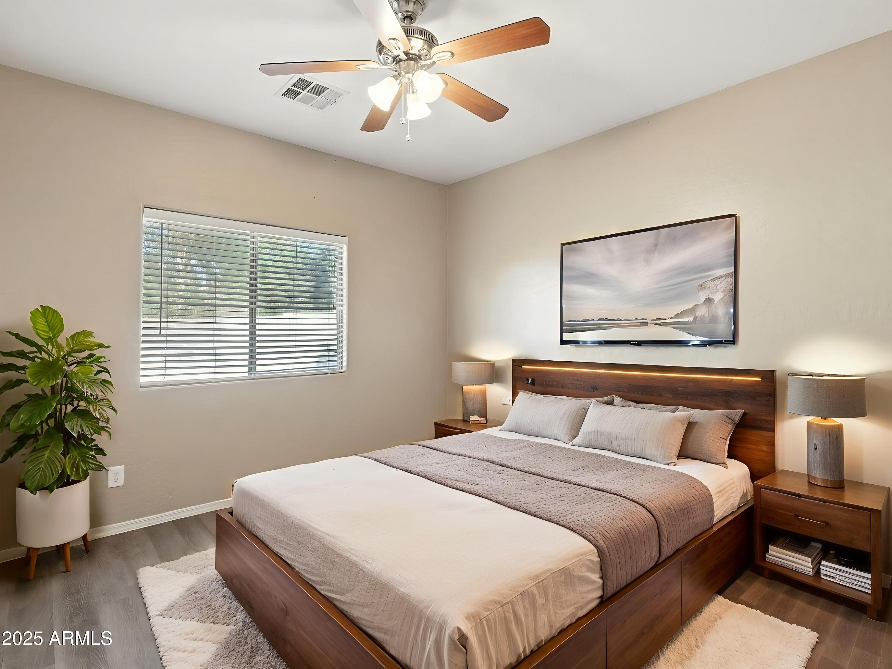 2142 E FRIESIAN Drive