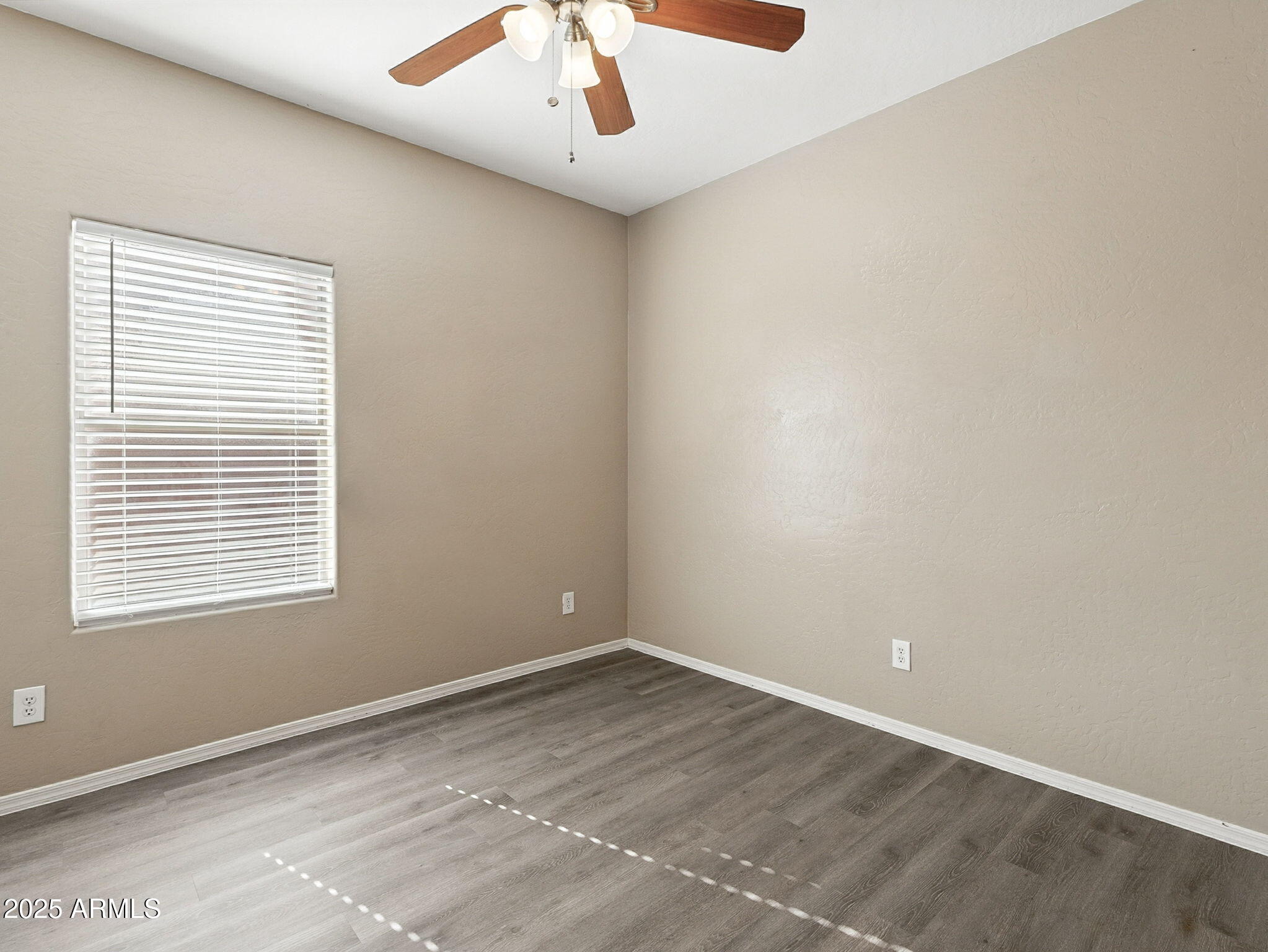 2142 E FRIESIAN Drive