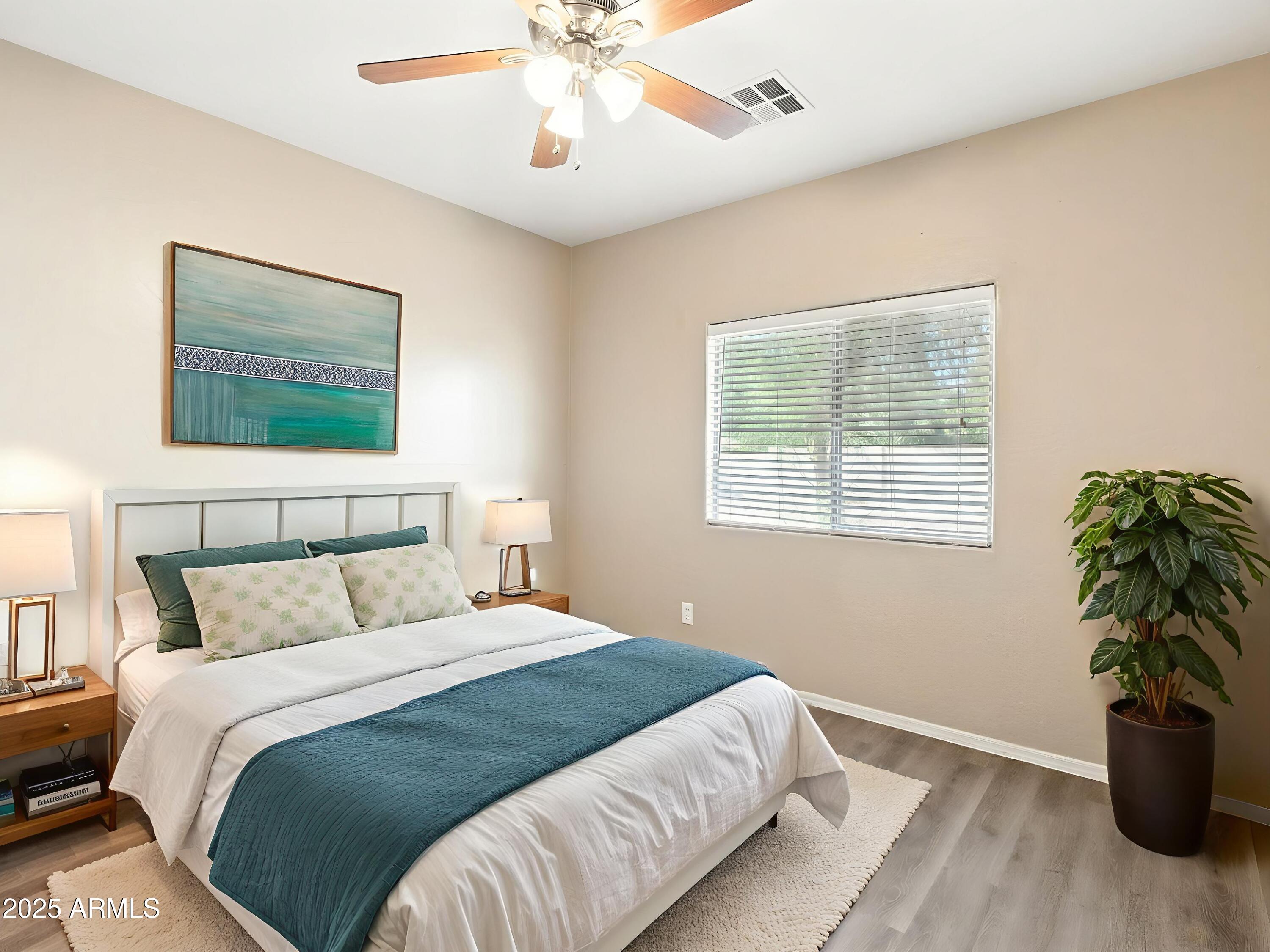 2142 E FRIESIAN Drive