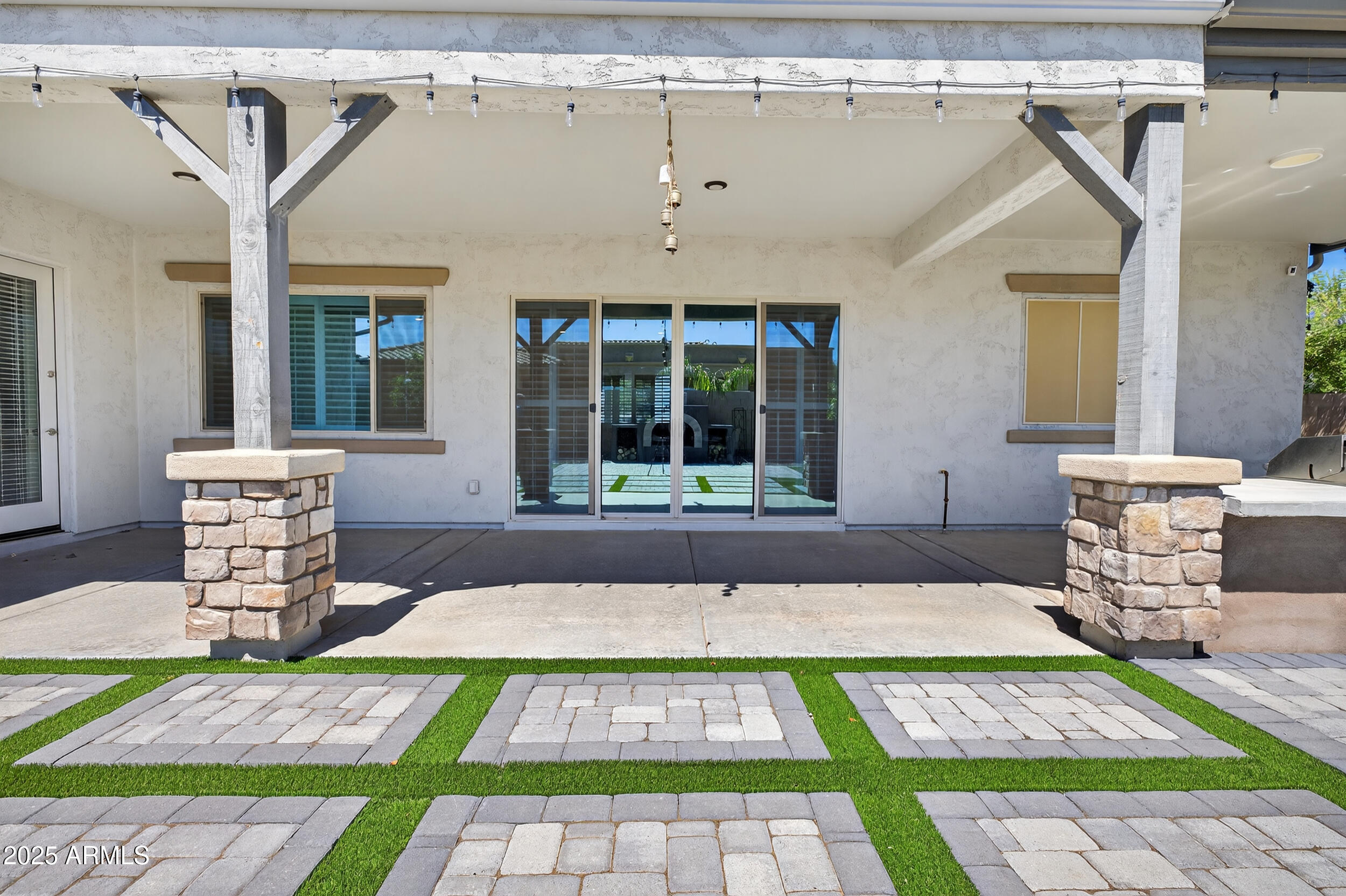 20981 E WATFORD Drive