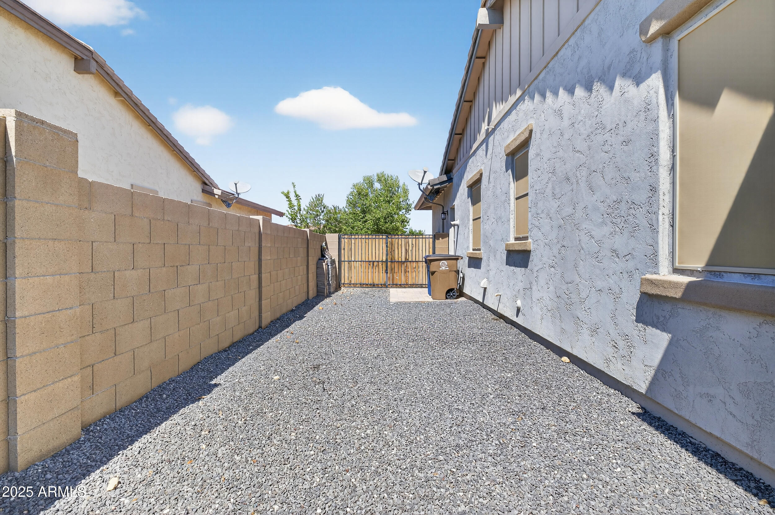 20981 E WATFORD Drive