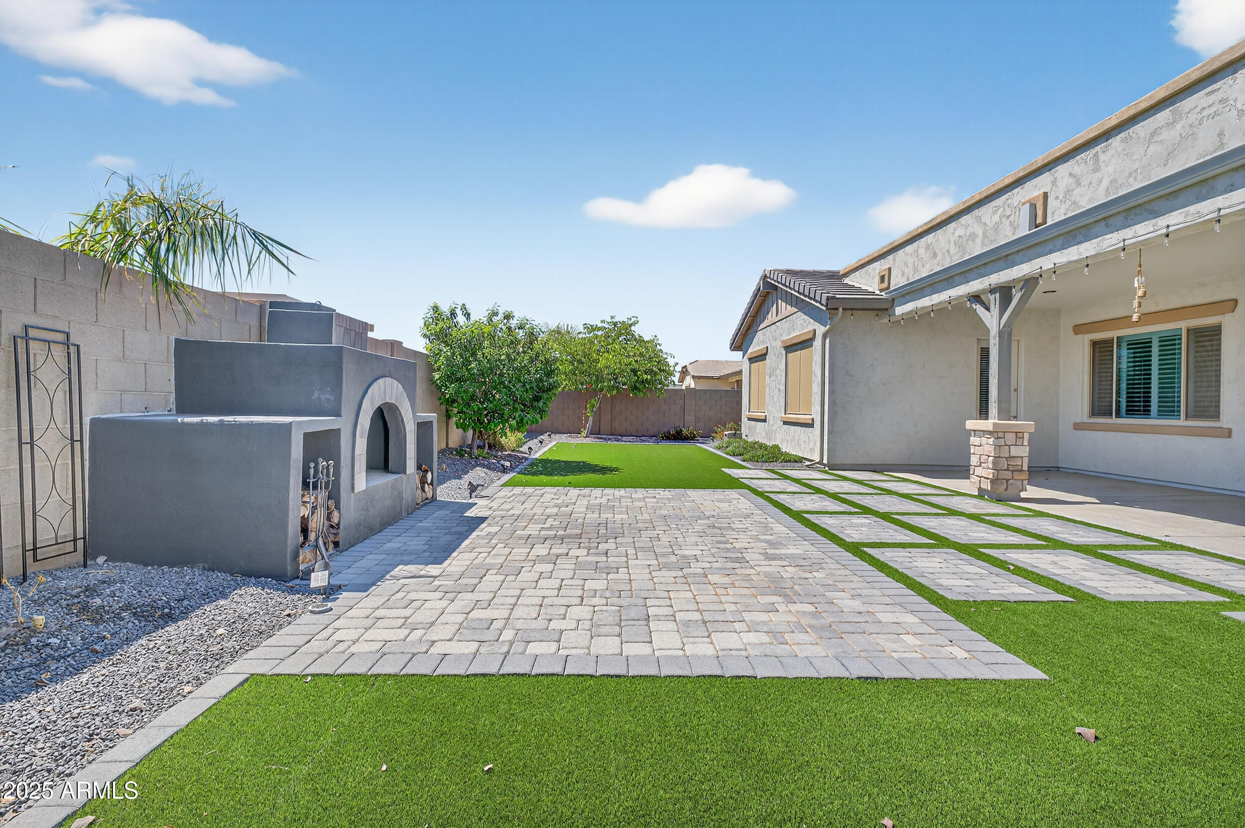 20981 E WATFORD Drive