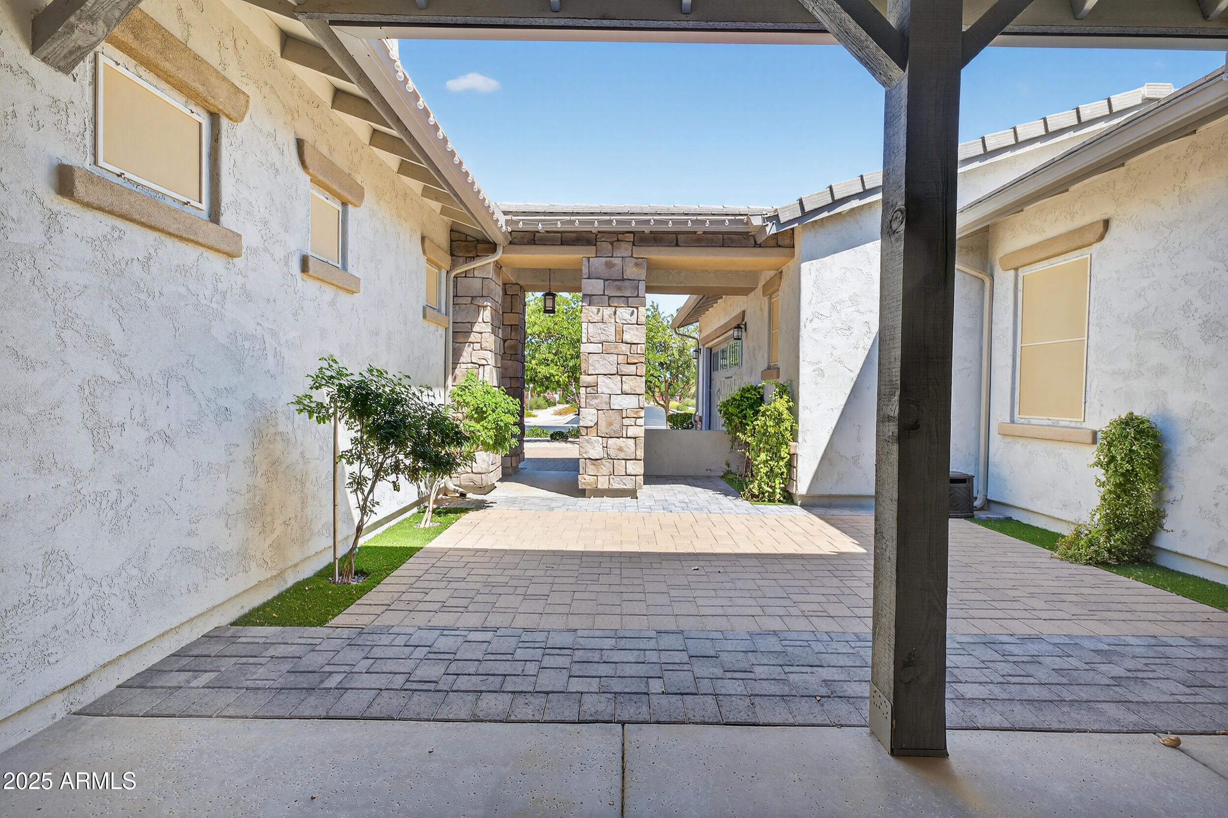 20981 E WATFORD Drive