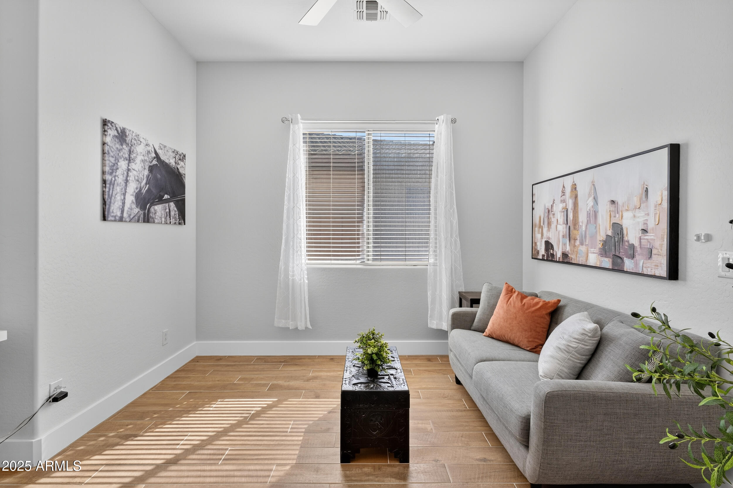 2436 W KACHINA Trail