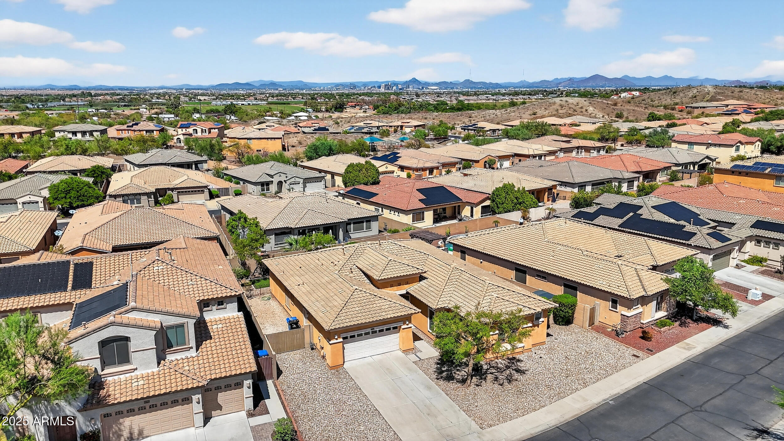 2436 W KACHINA Trail