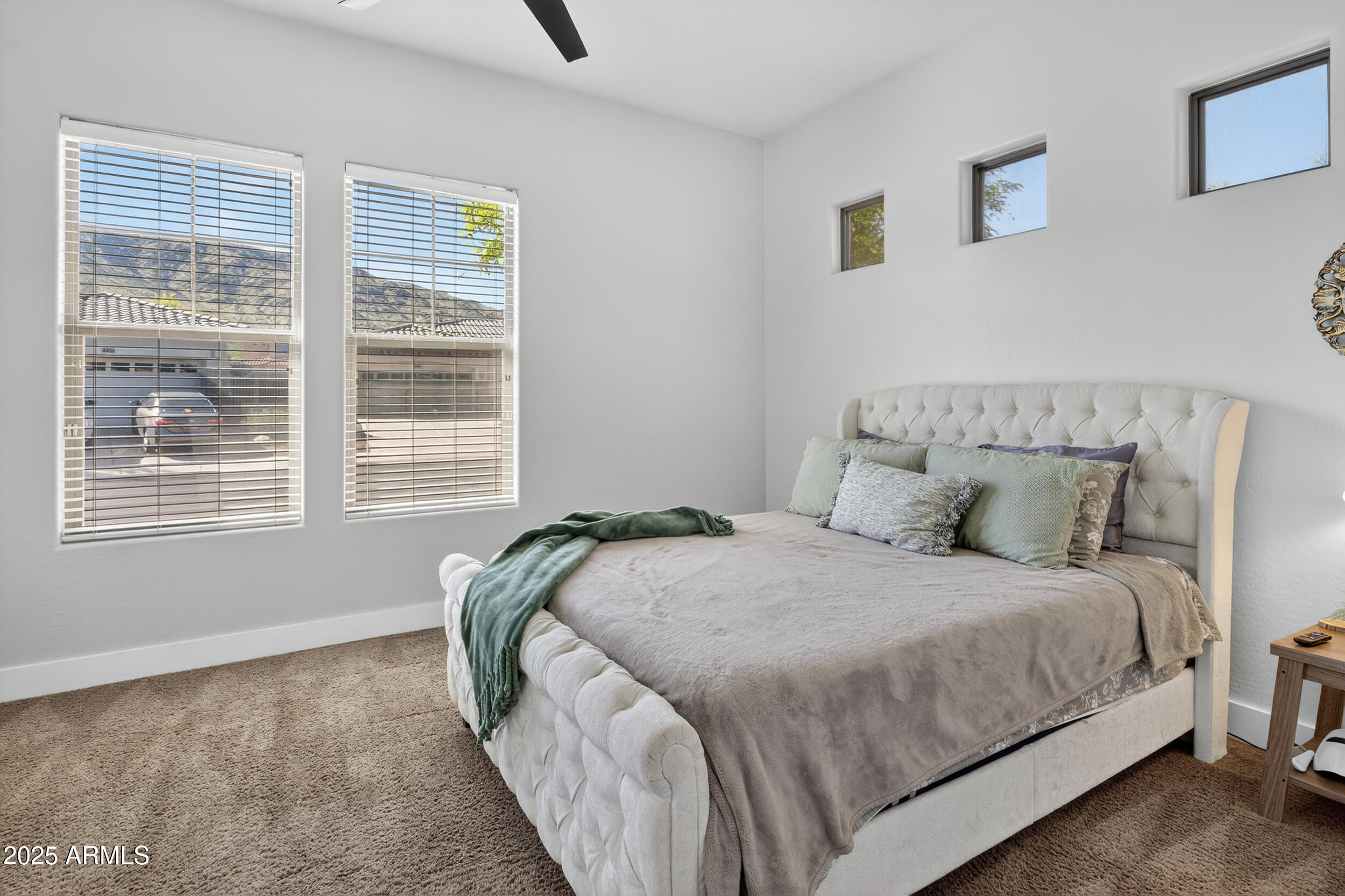 2436 W KACHINA Trail