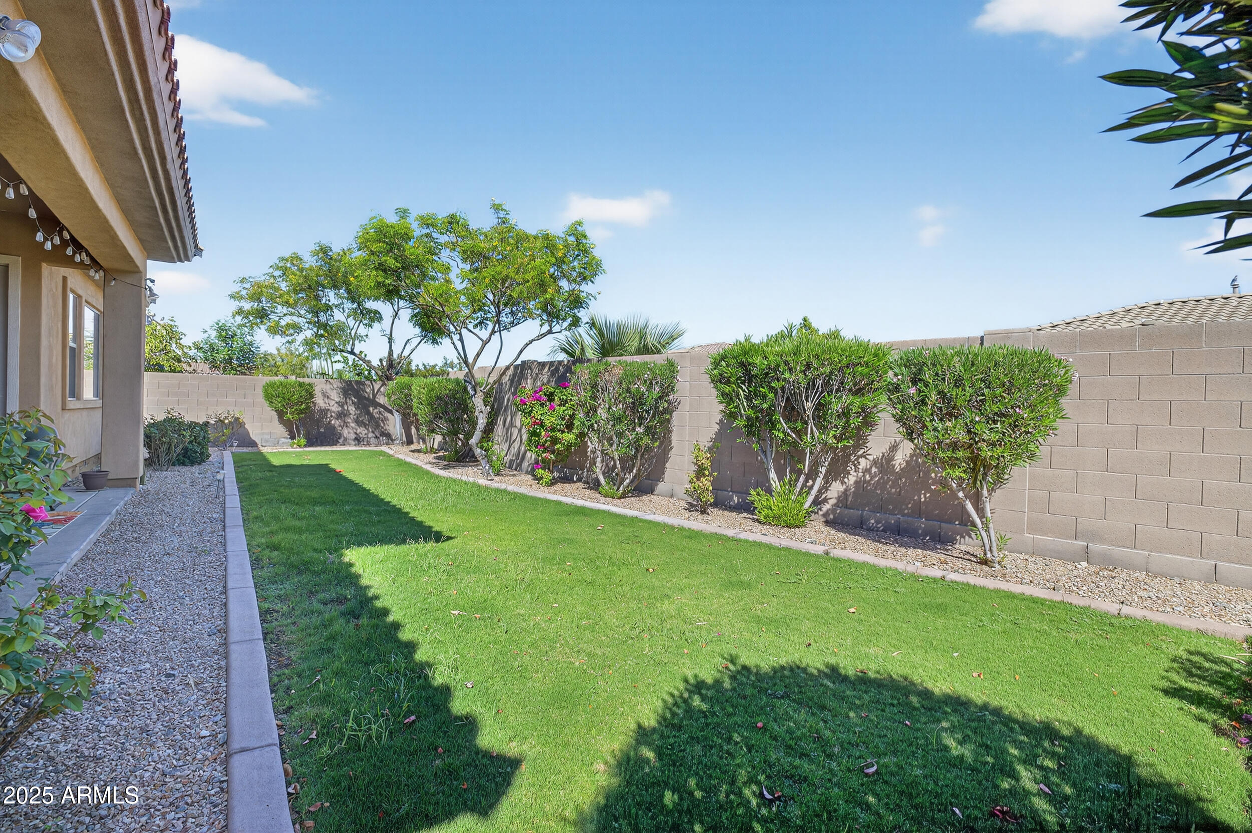 2436 W KACHINA Trail