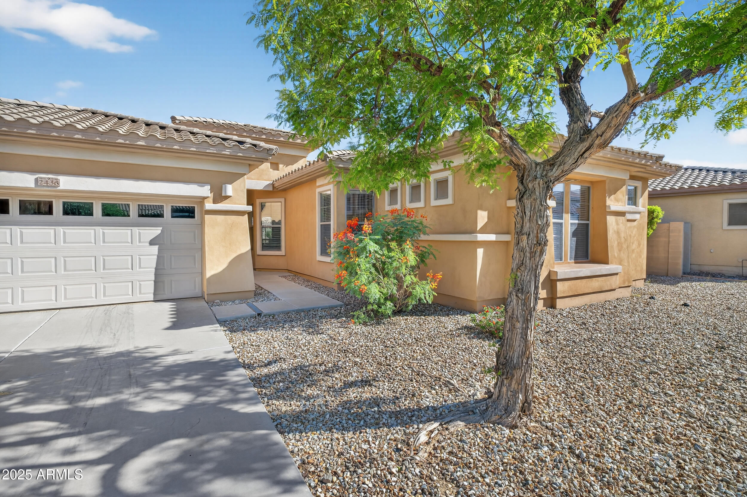 2436 W KACHINA Trail