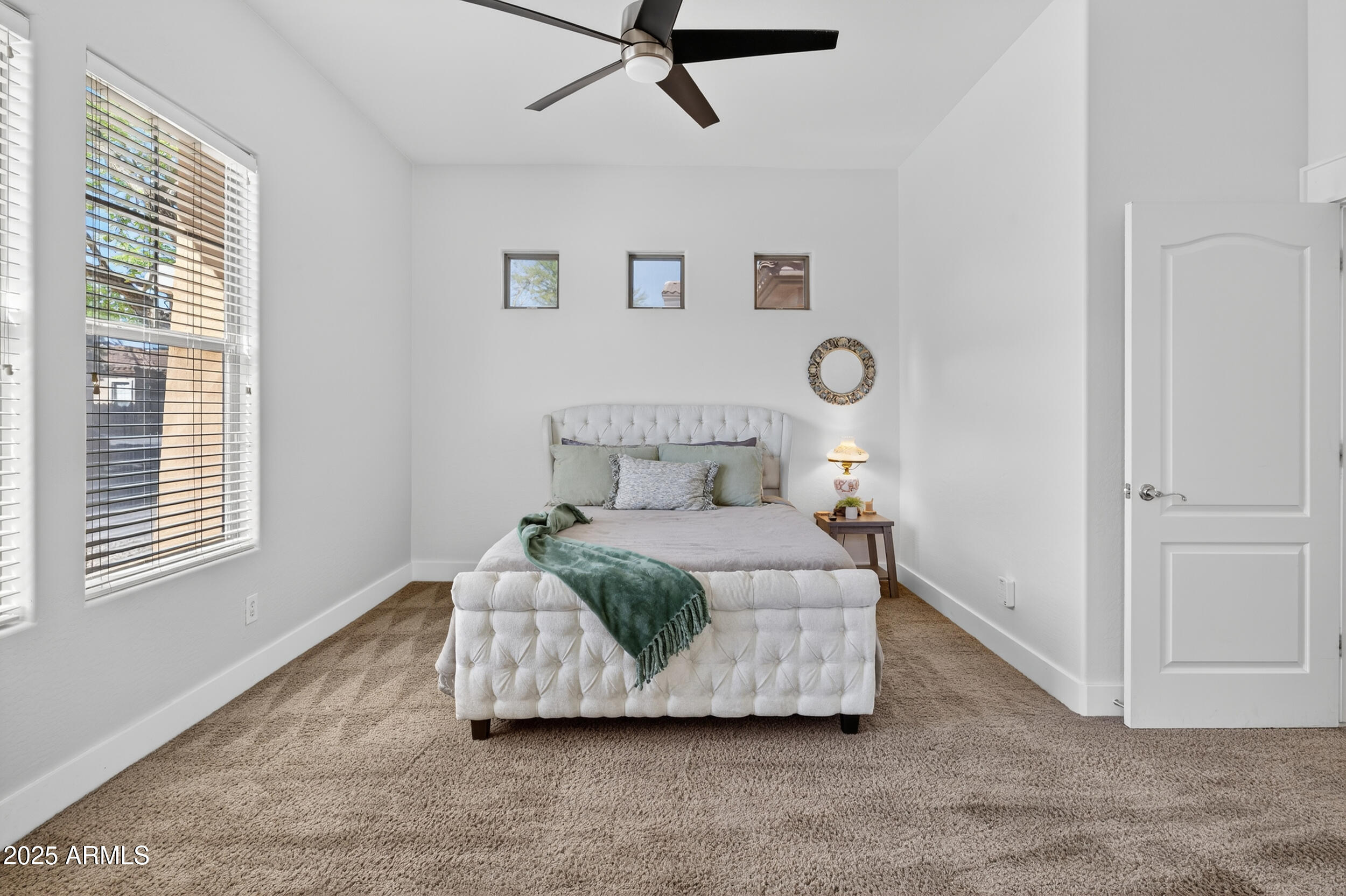 2436 W KACHINA Trail