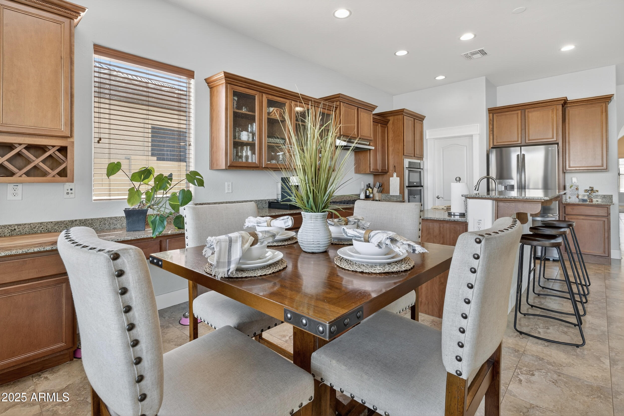 2436 W KACHINA Trail