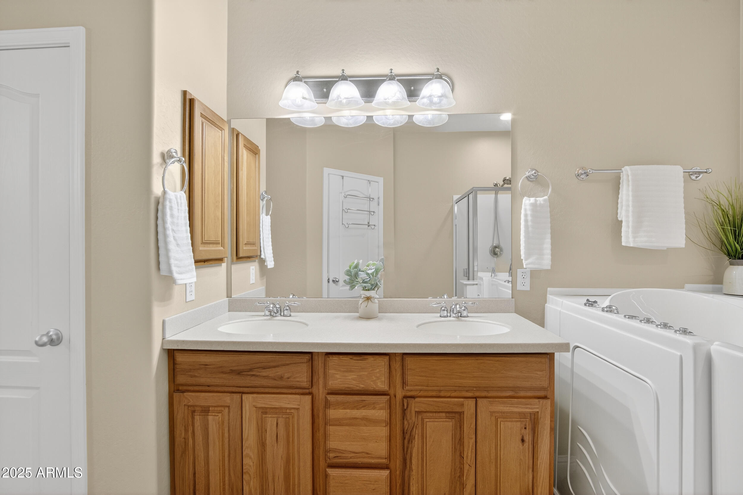 17368 W RED BIRD Road