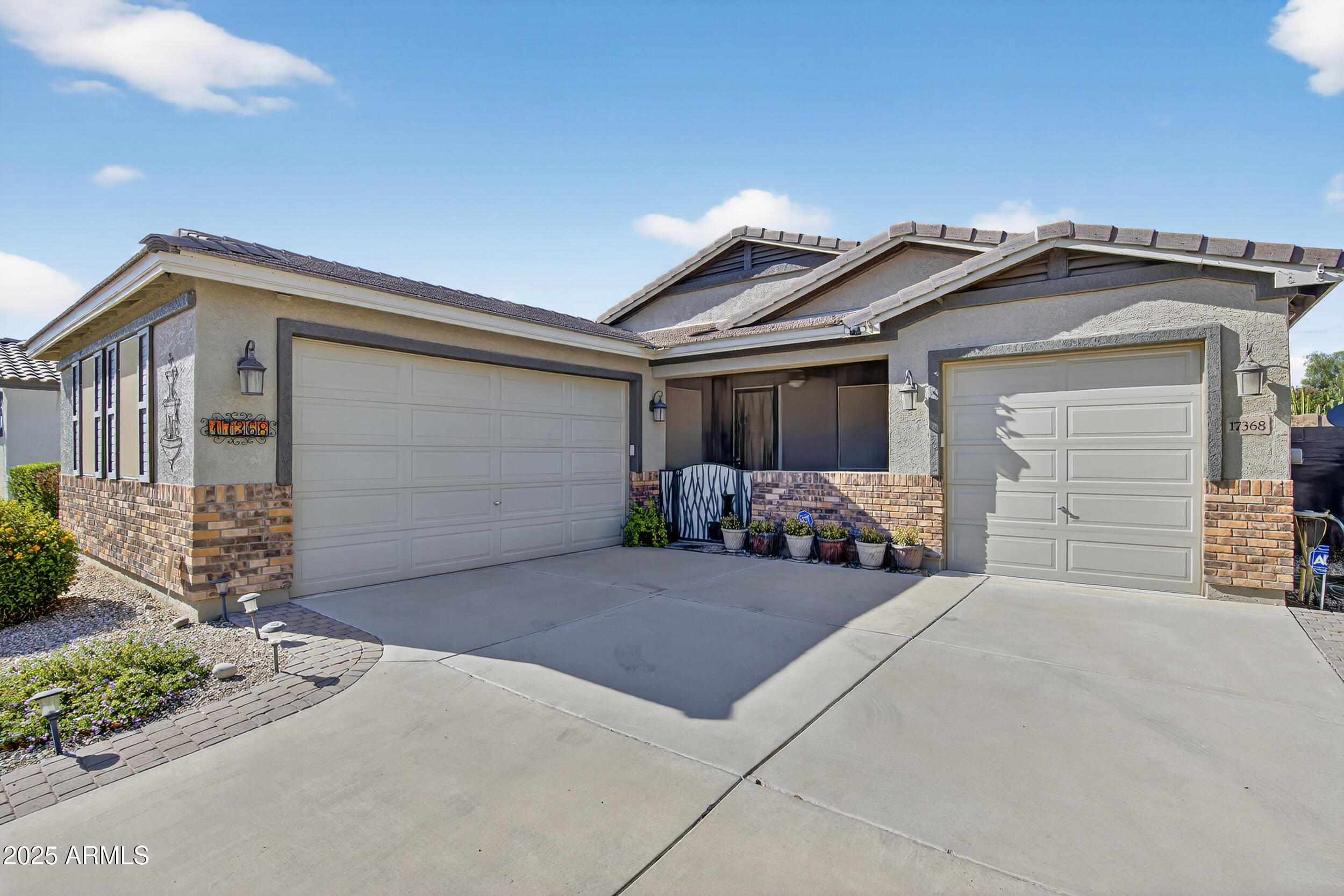 17368 W RED BIRD Road