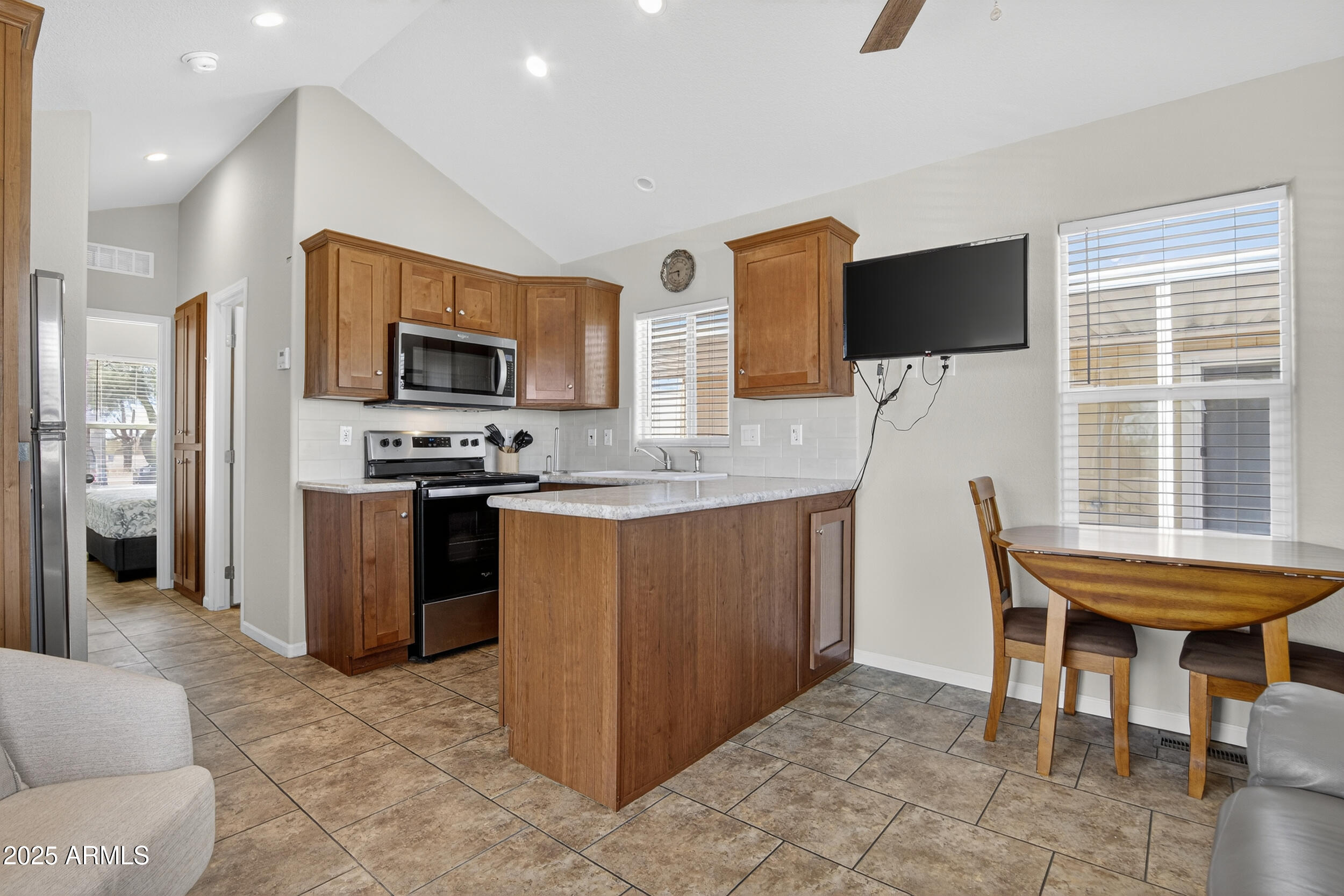 2024 S CORTEZ Road, 123