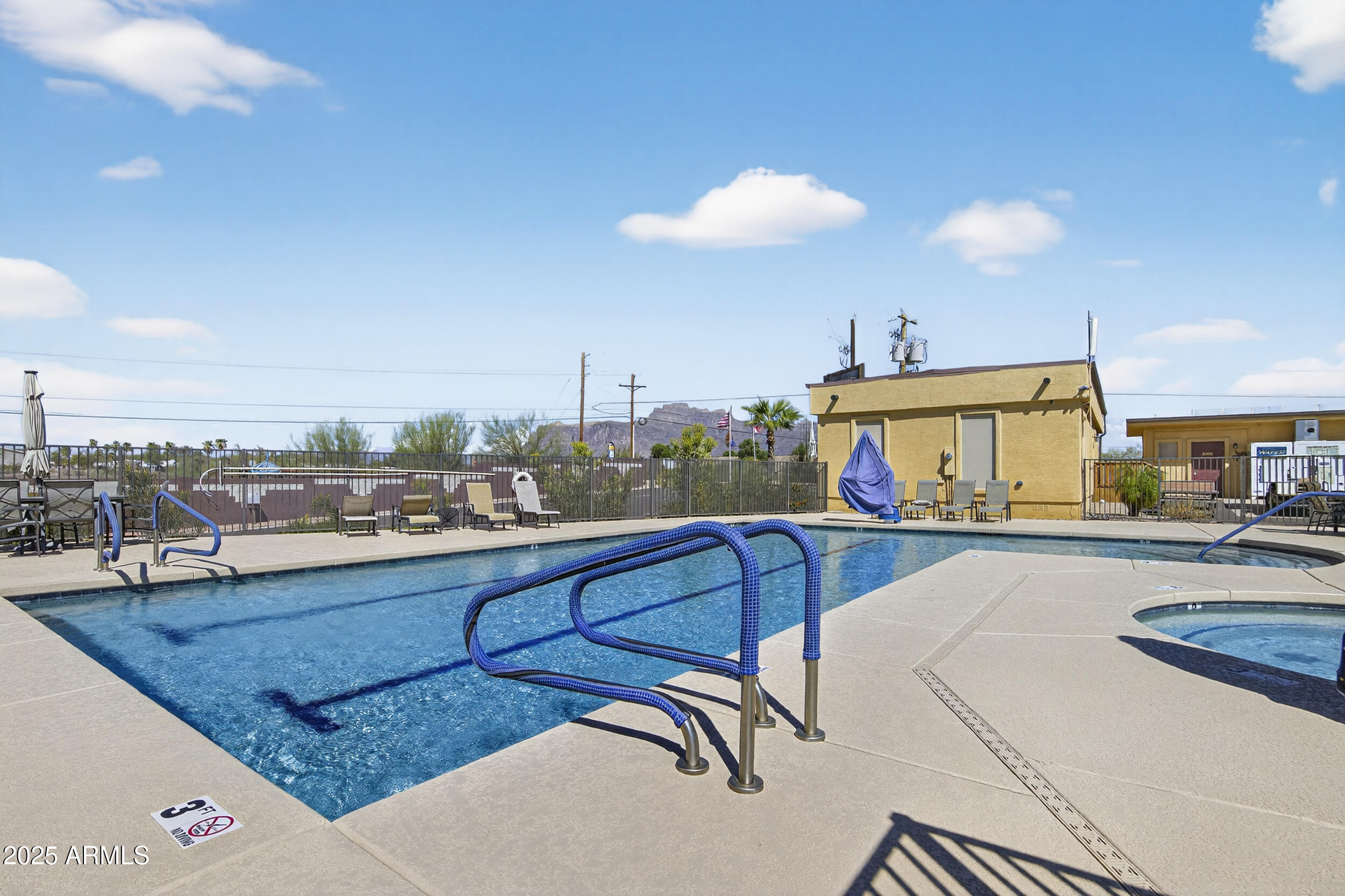2024 S CORTEZ Road, 123