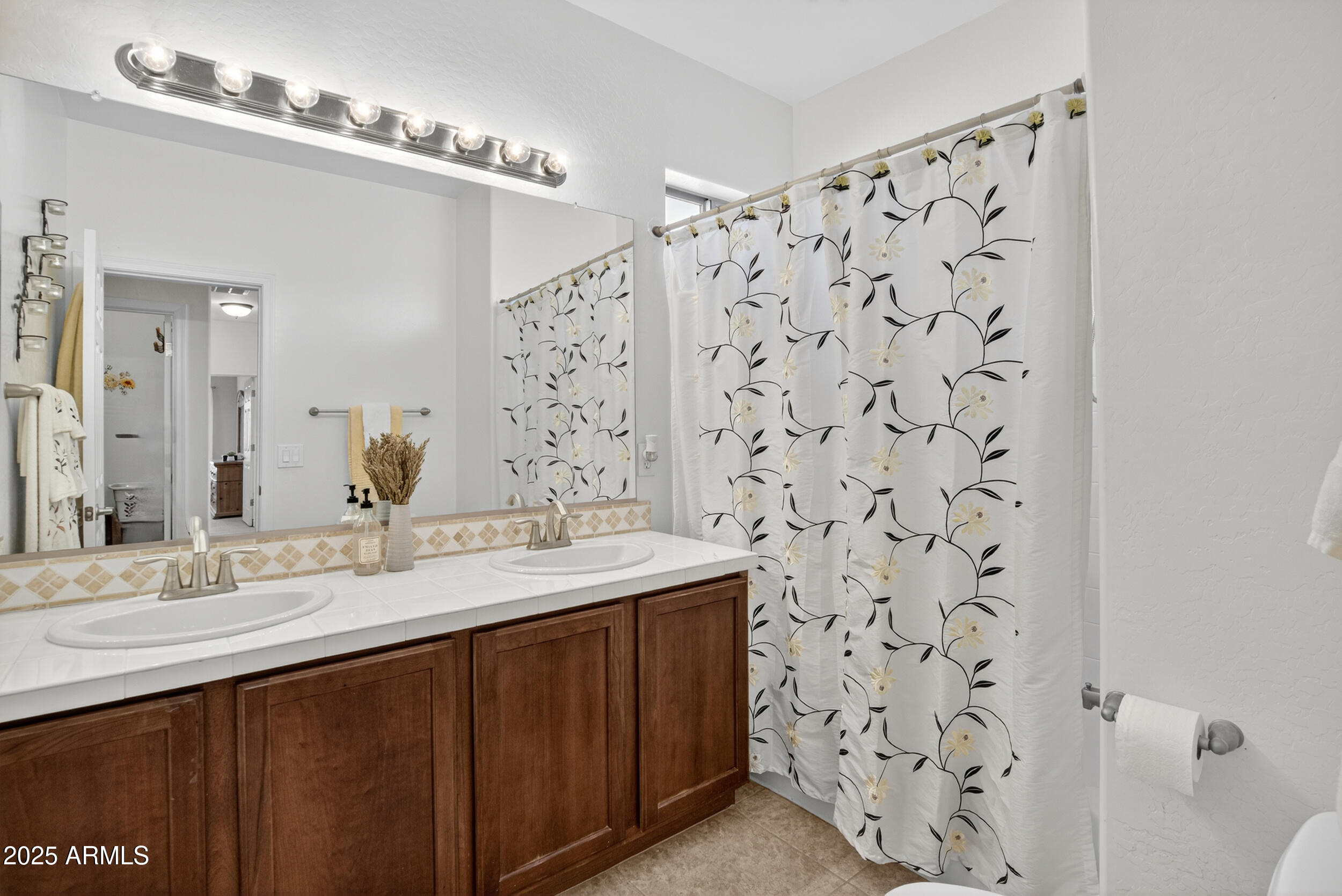 33732 N SANDSTONE Drive