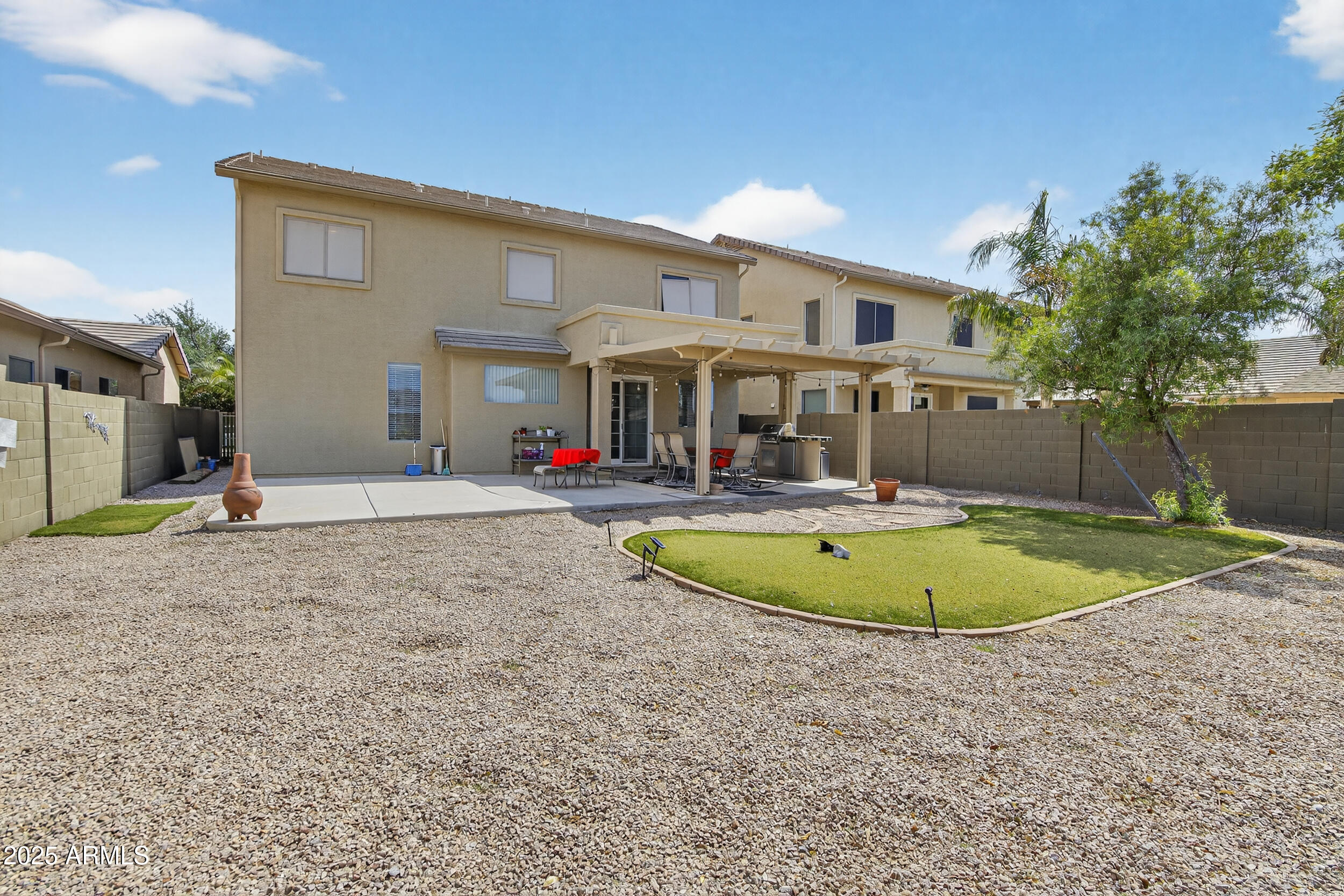 33732 N SANDSTONE Drive