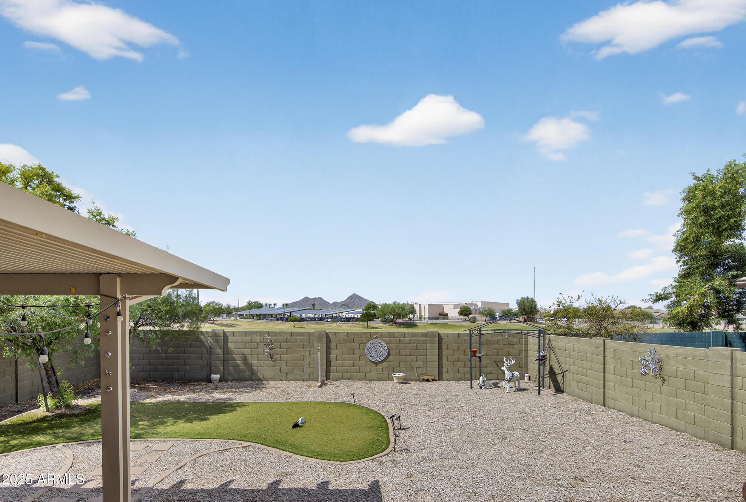 33732 N SANDSTONE Drive