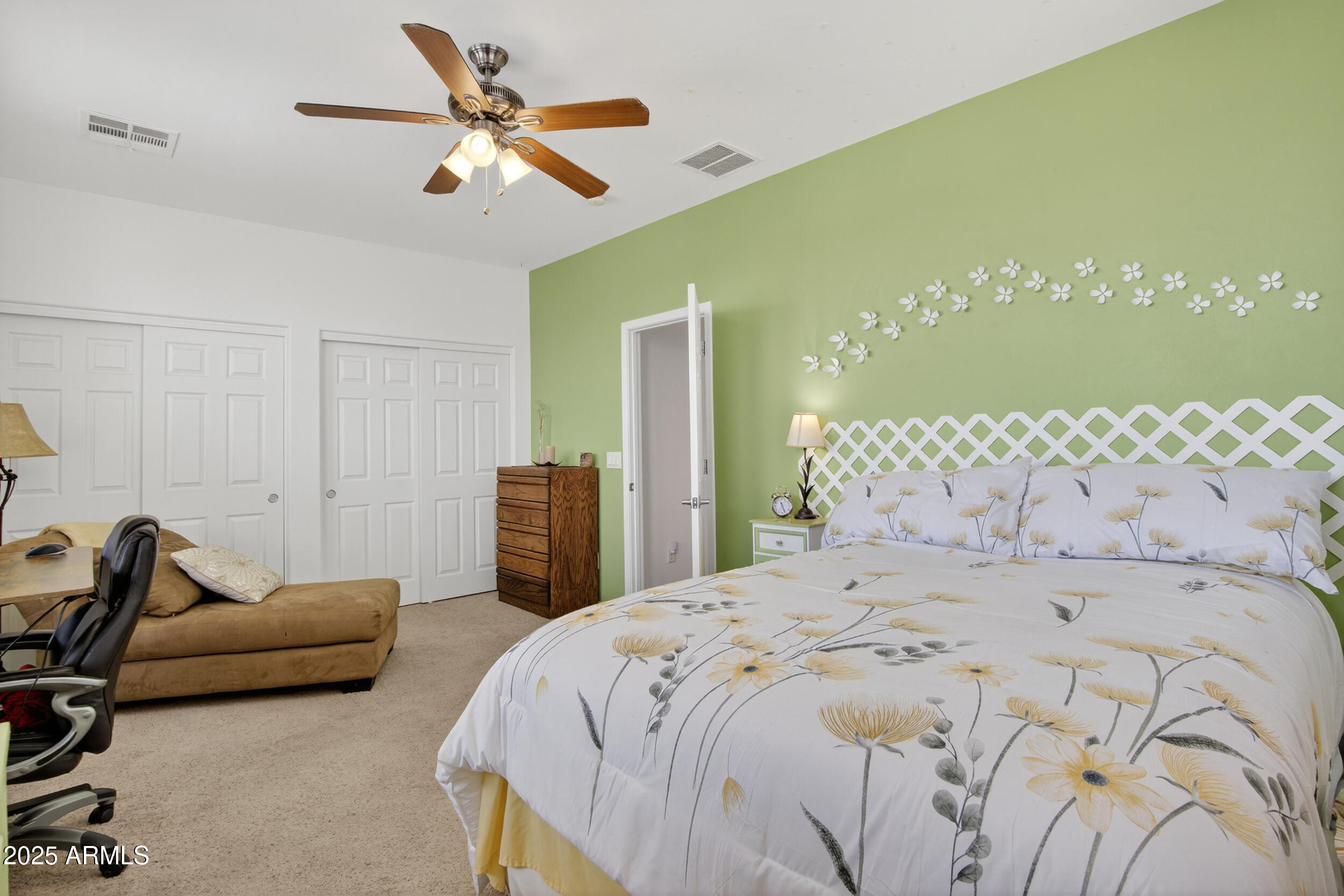 33732 N SANDSTONE Drive