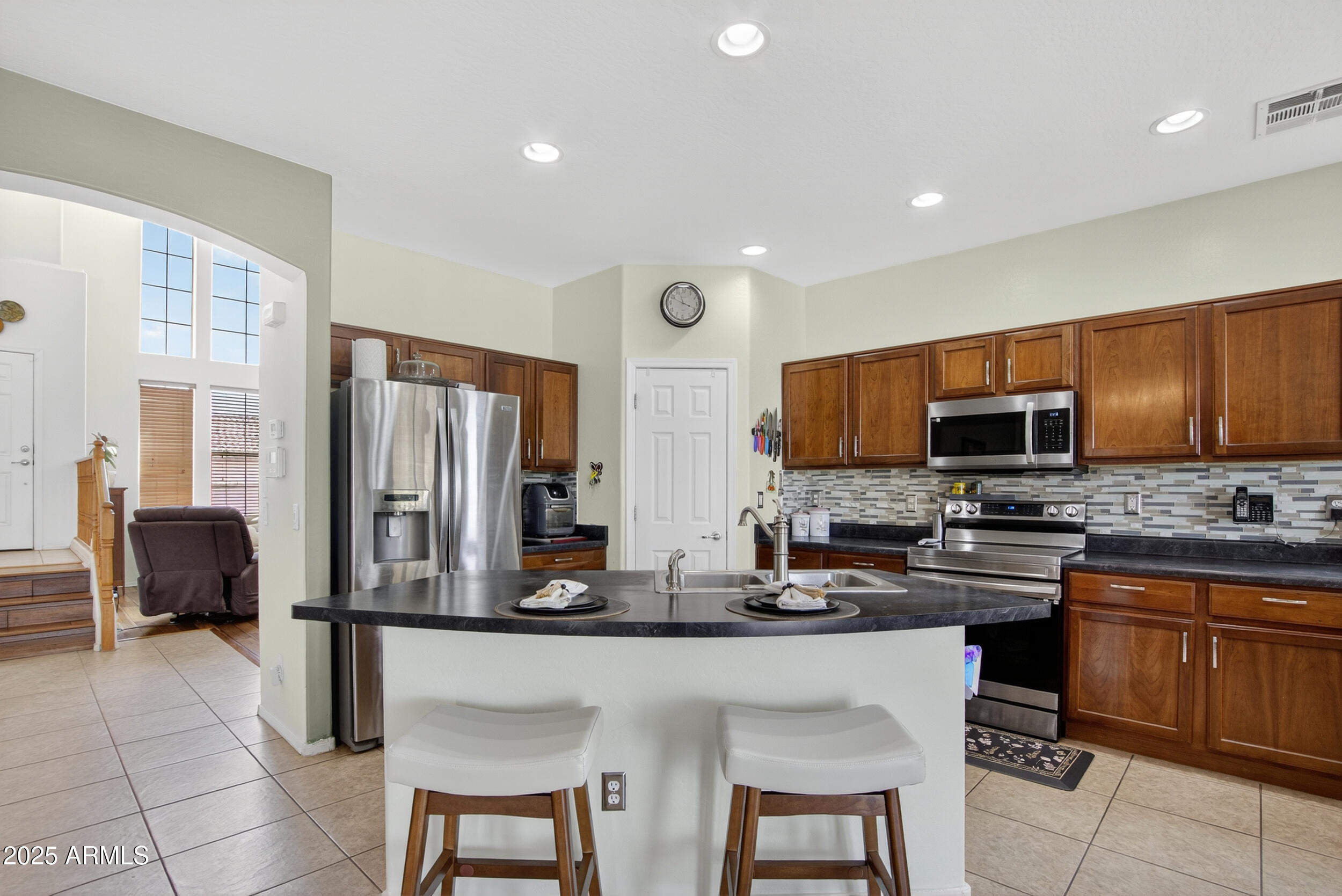 33732 N SANDSTONE Drive