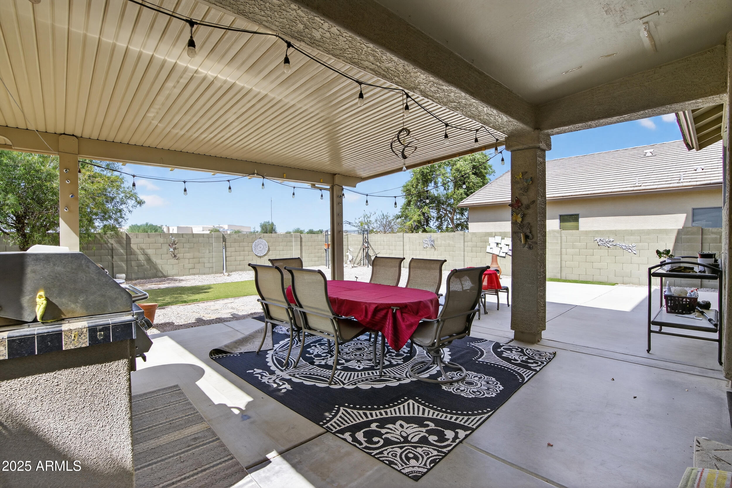 33732 N SANDSTONE Drive