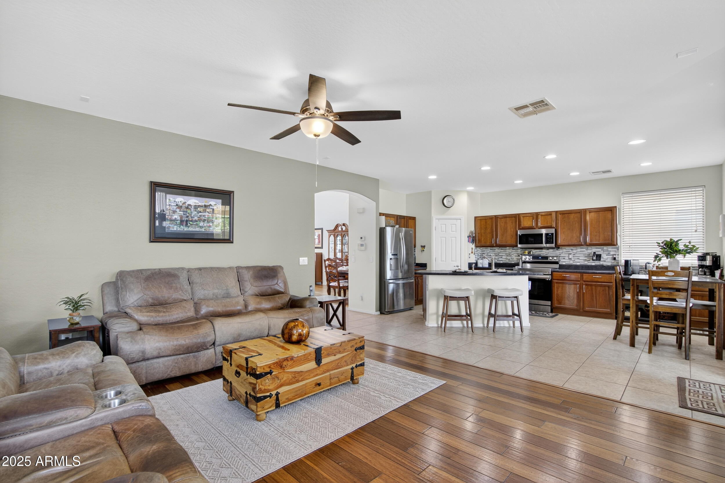 33732 N SANDSTONE Drive