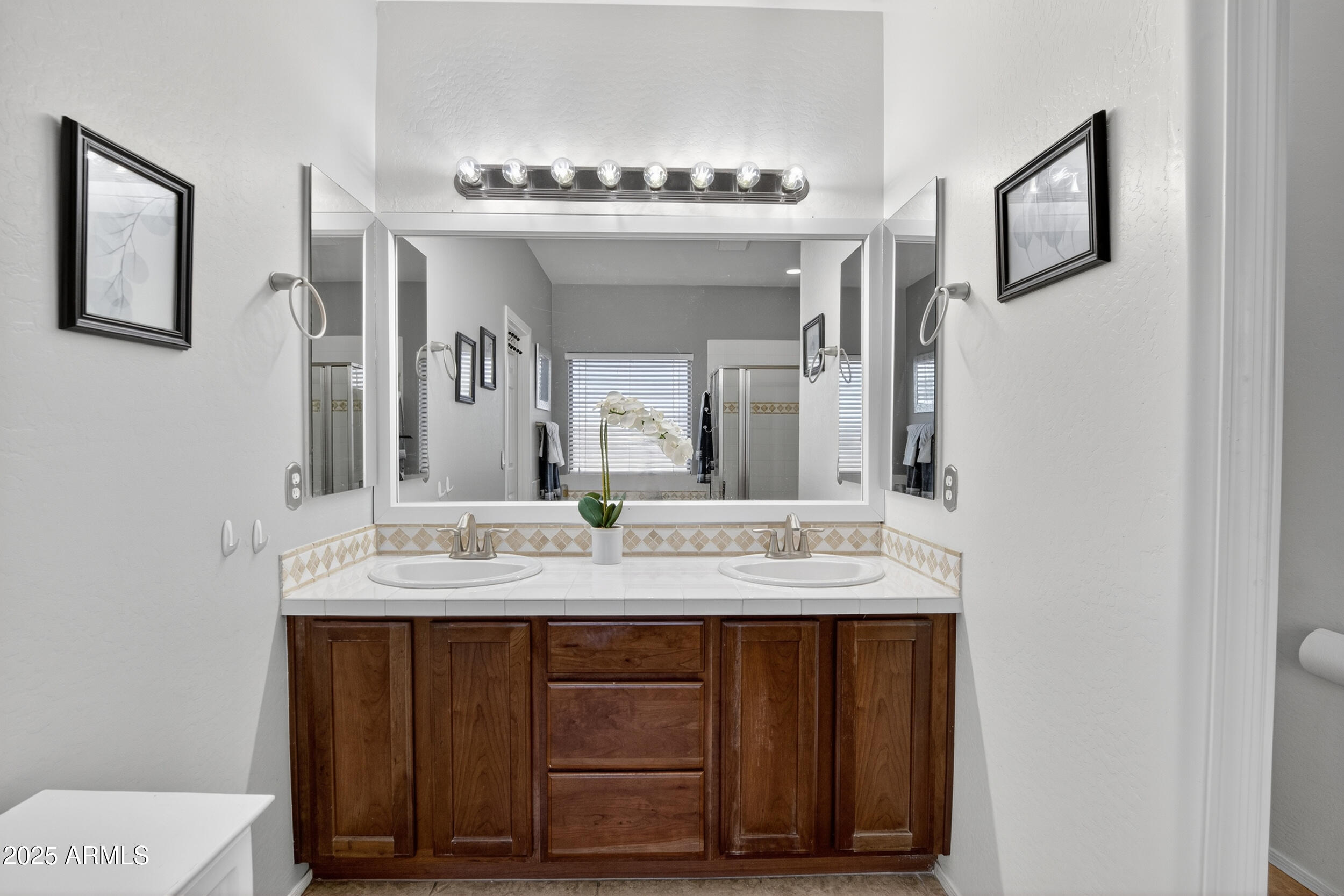 33732 N SANDSTONE Drive