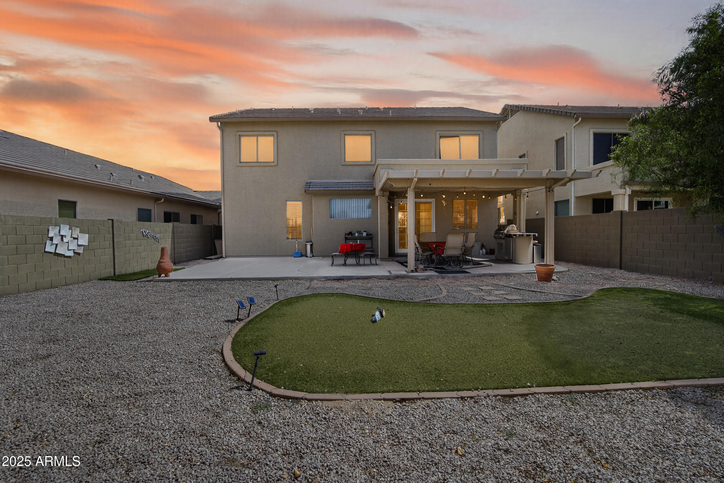 33732 N SANDSTONE Drive