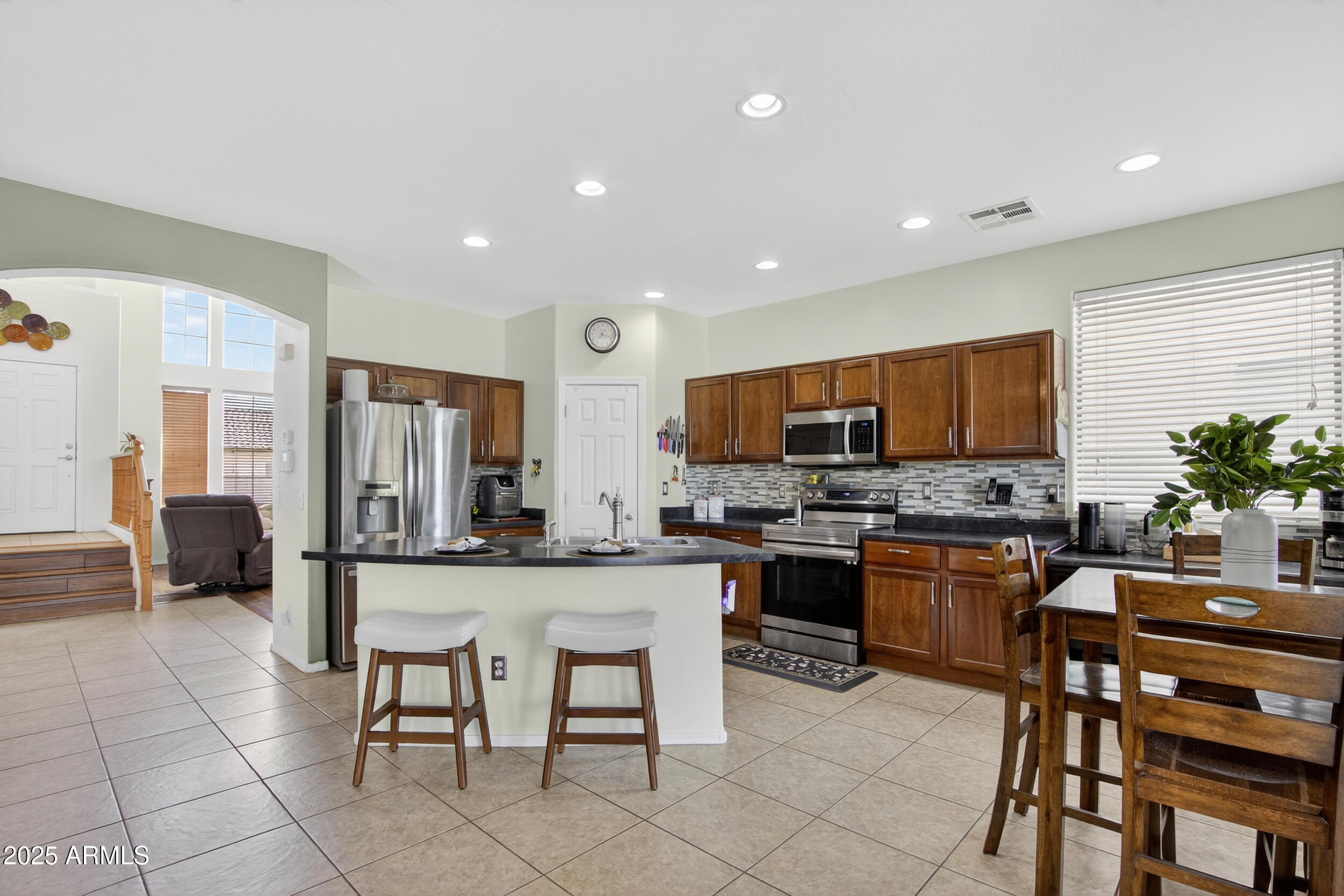 33732 N SANDSTONE Drive