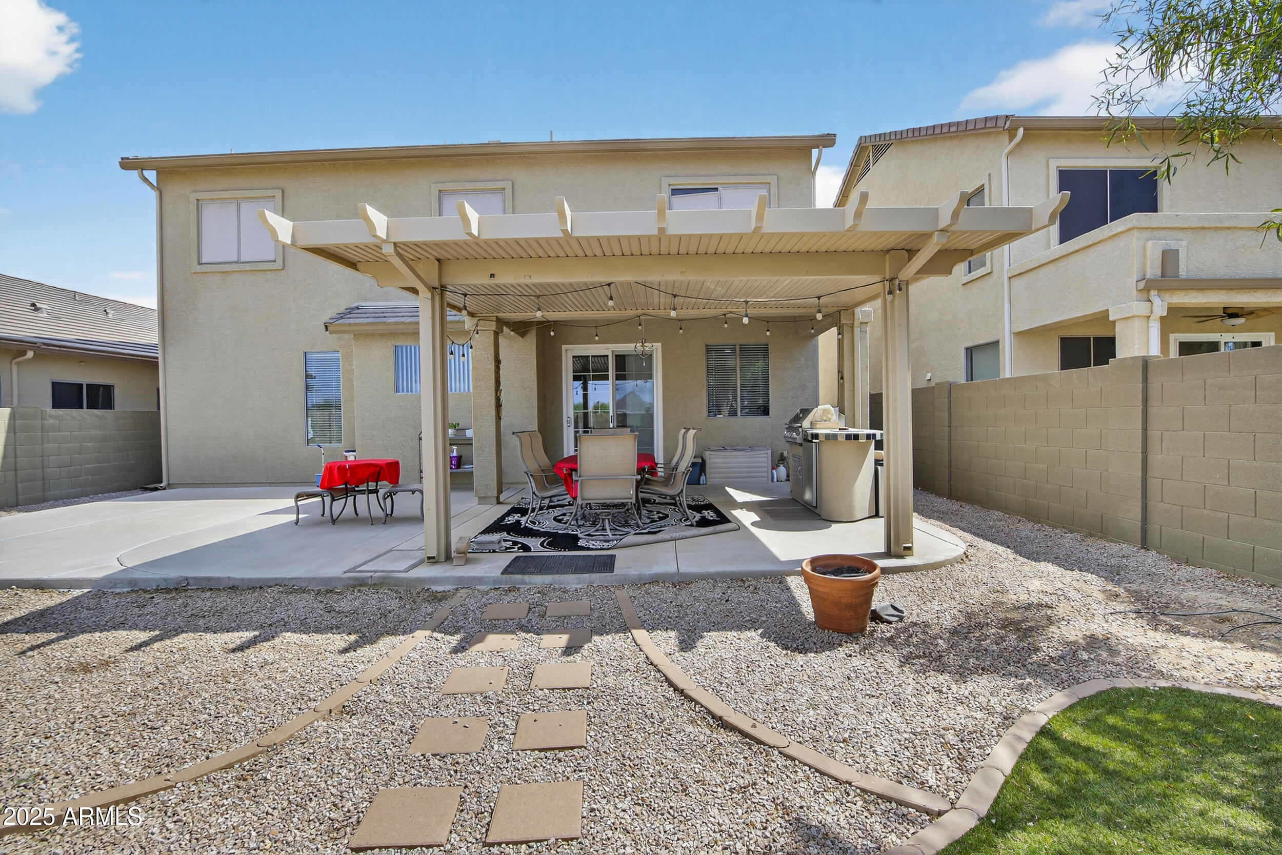 33732 N SANDSTONE Drive