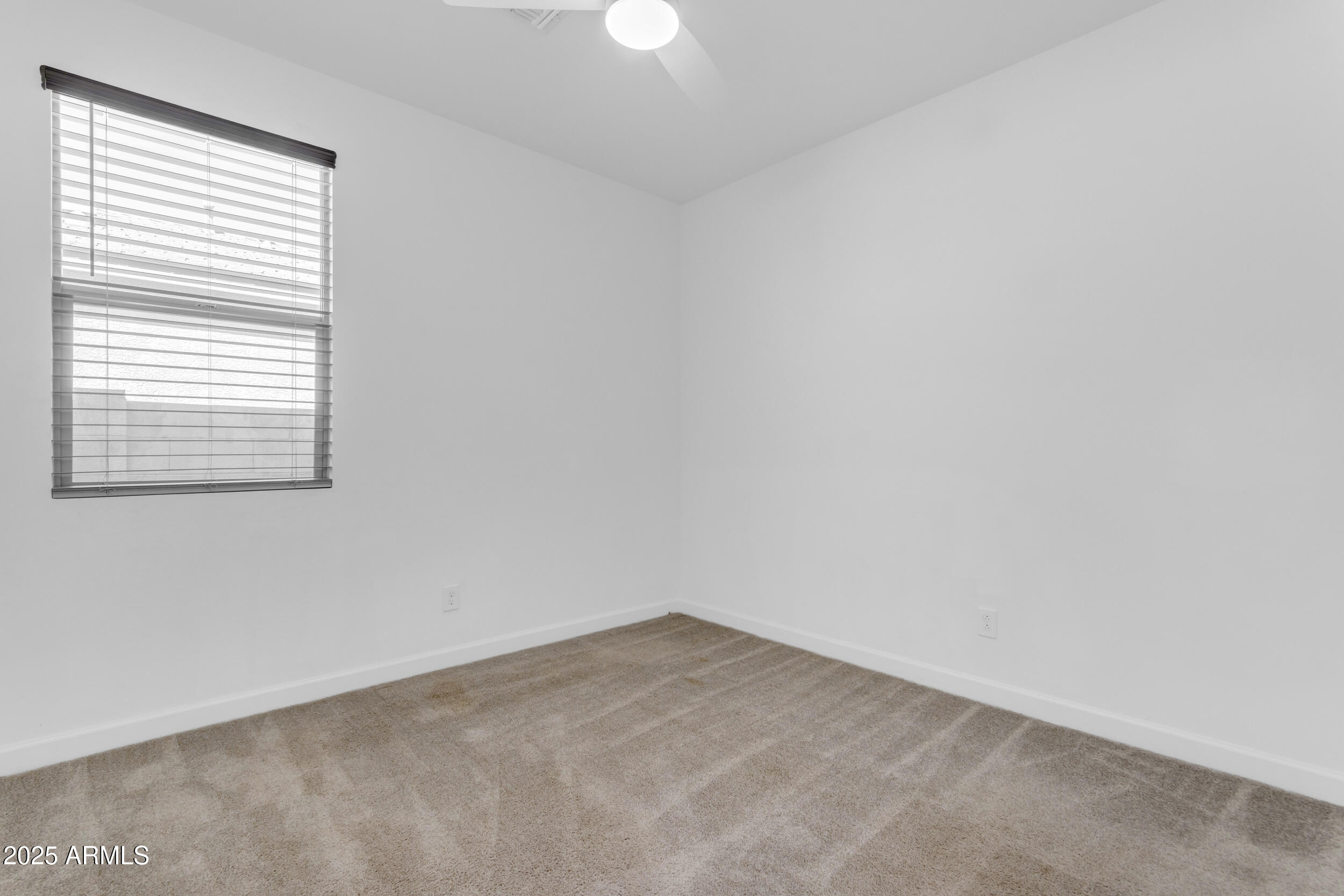 11230 E UPTON Avenue