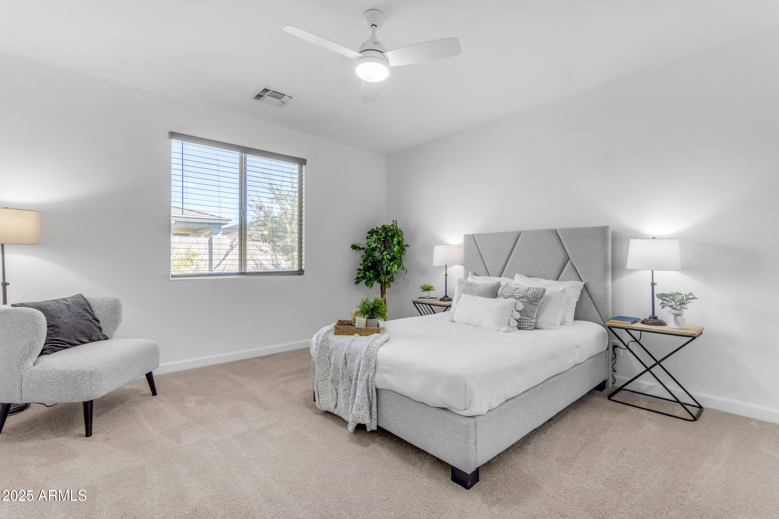 11230 E UPTON Avenue