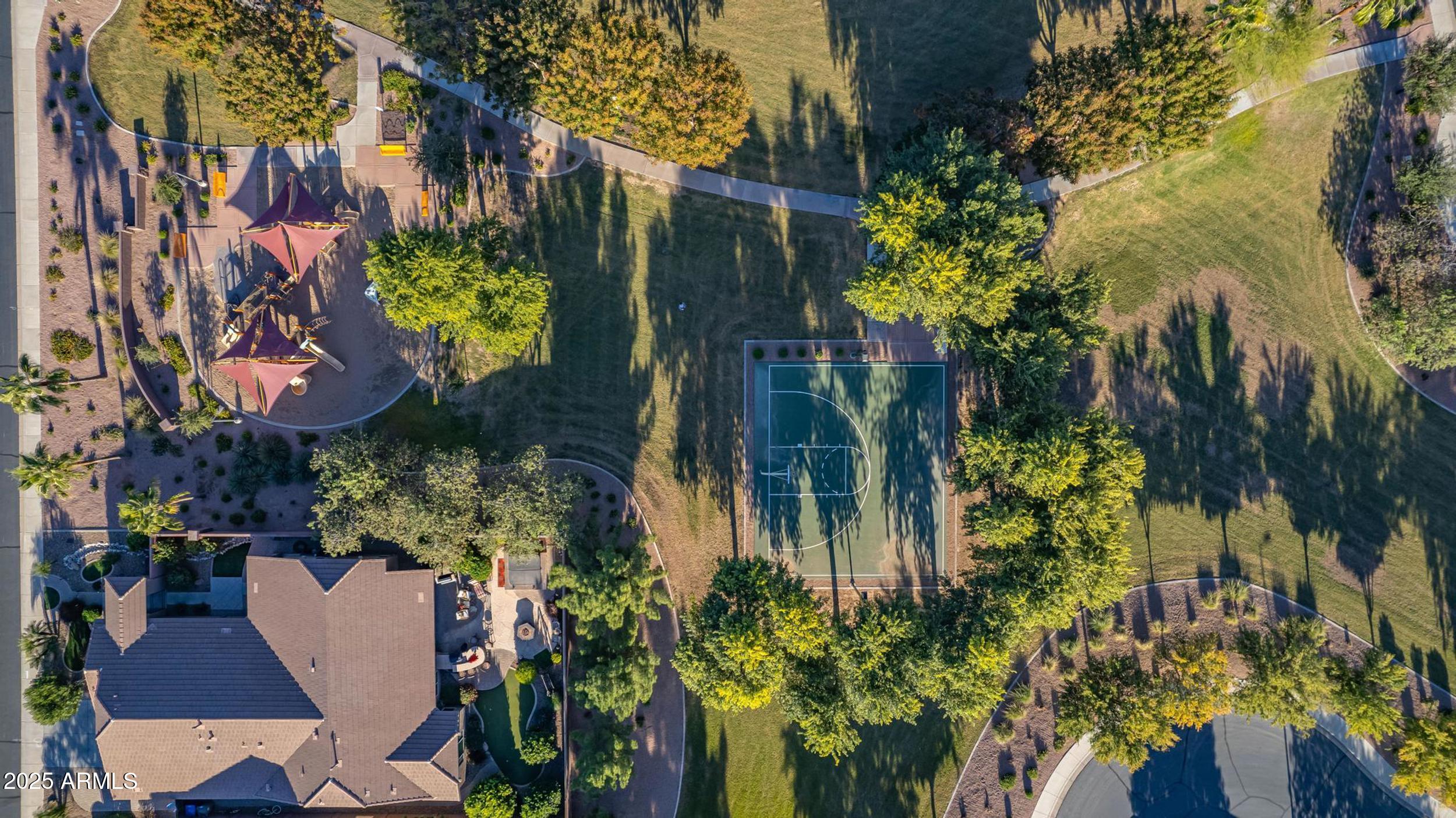 1078 W PAGODA Avenue