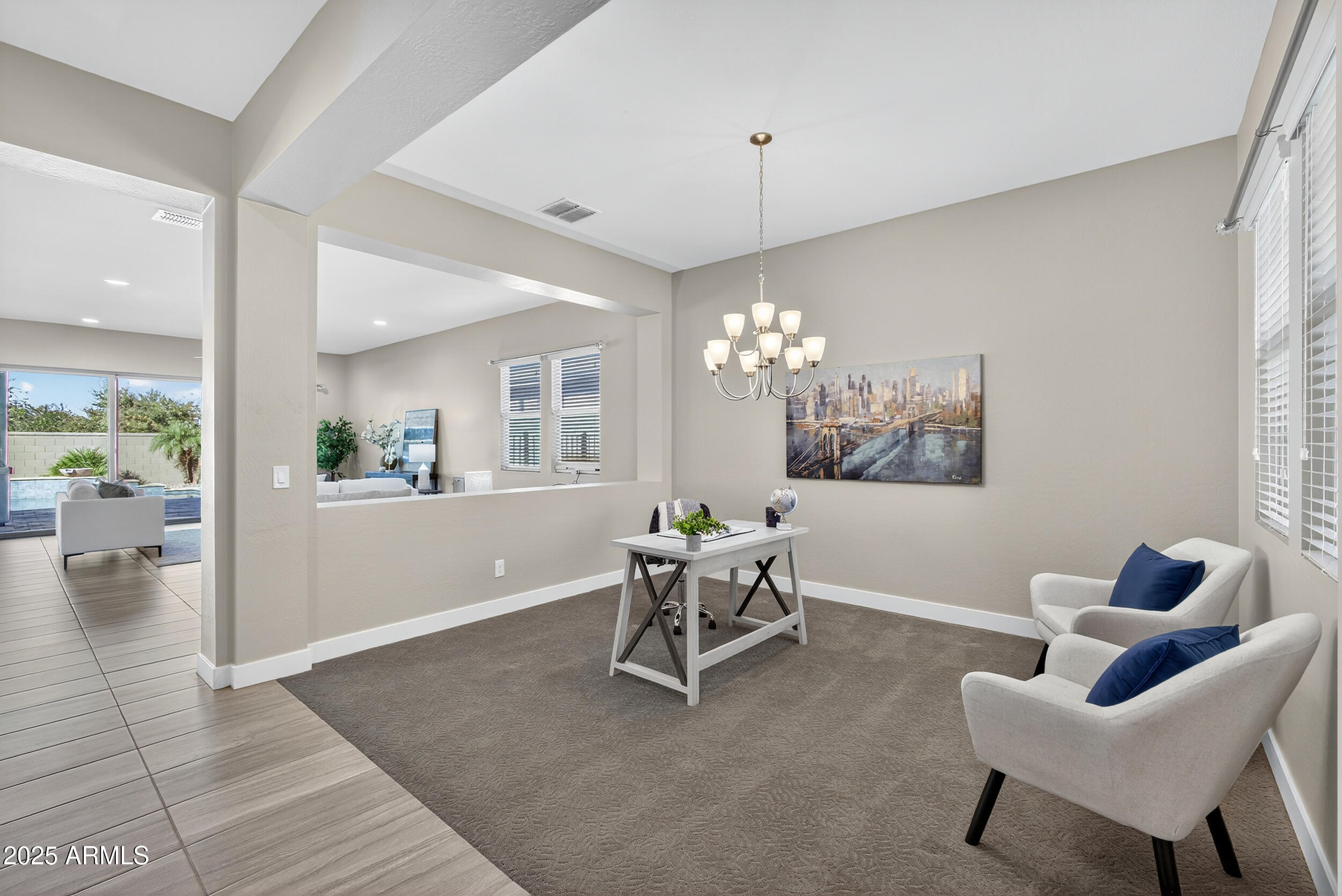 1078 W PAGODA Avenue