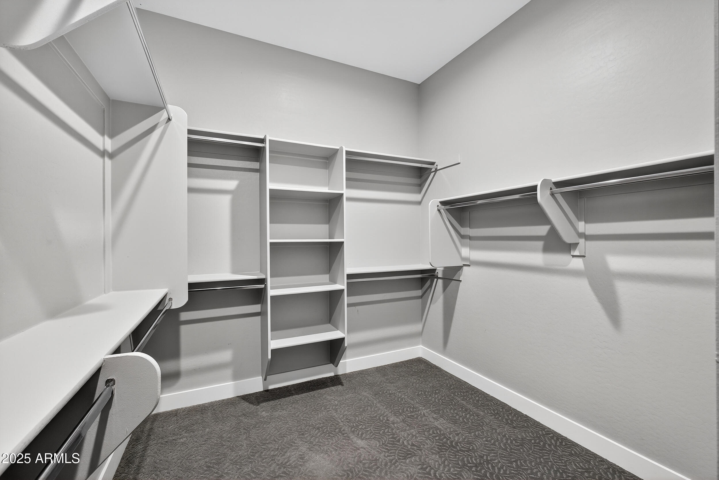 1078 W PAGODA Avenue