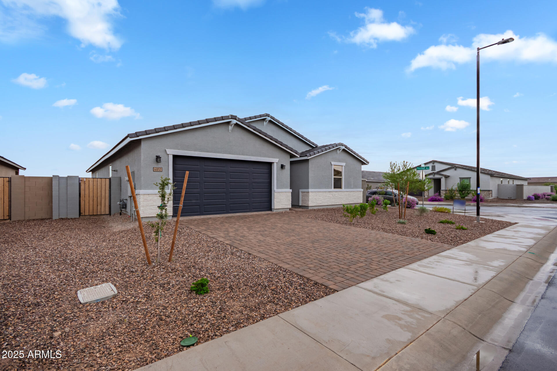 4812 W HUNTER Trail