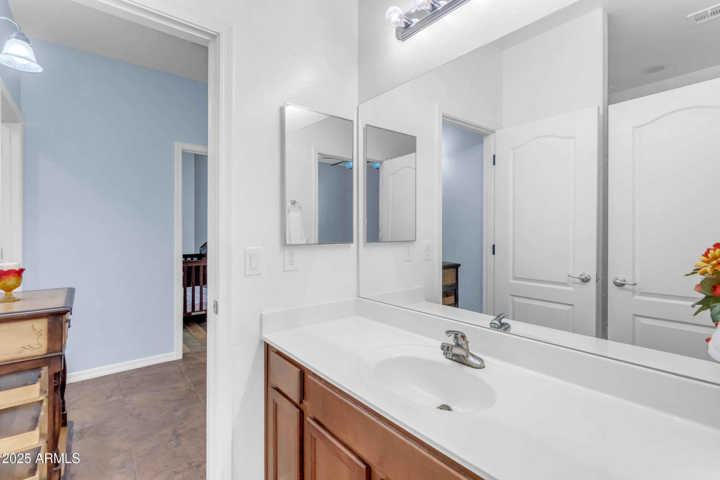 1124 W STEPHANIE Lane, San Tan Valley