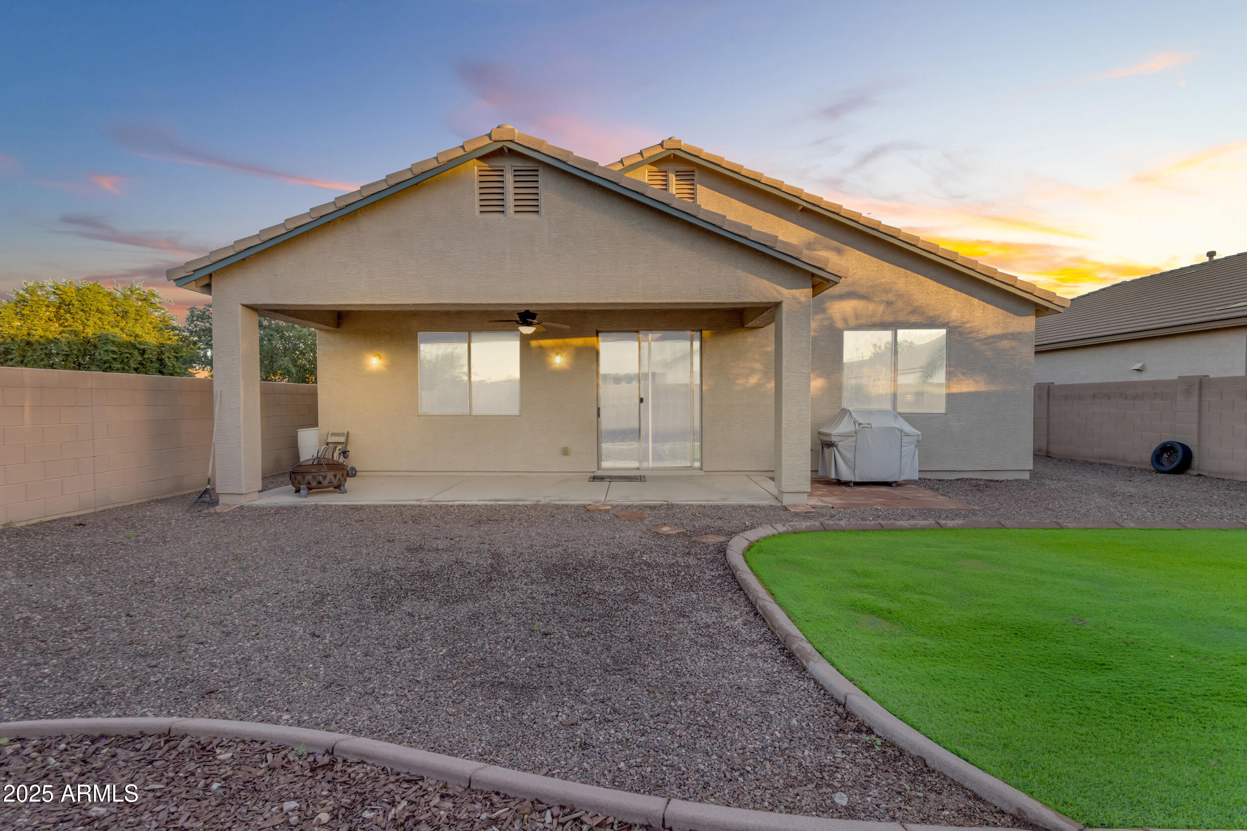 1124 W STEPHANIE Lane, San Tan Valley