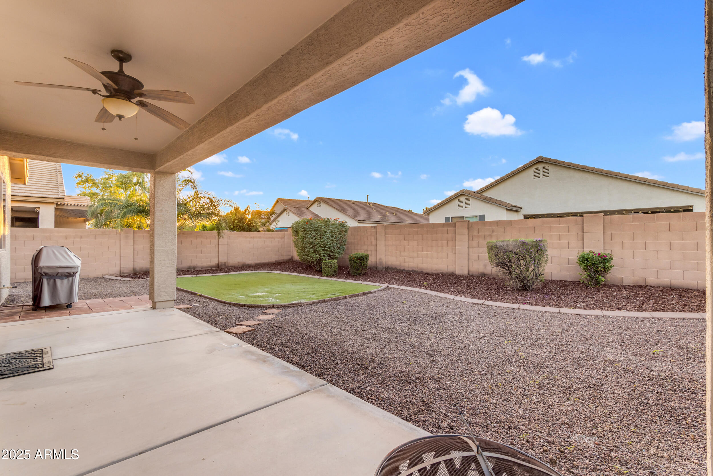 1124 W STEPHANIE Lane, San Tan Valley