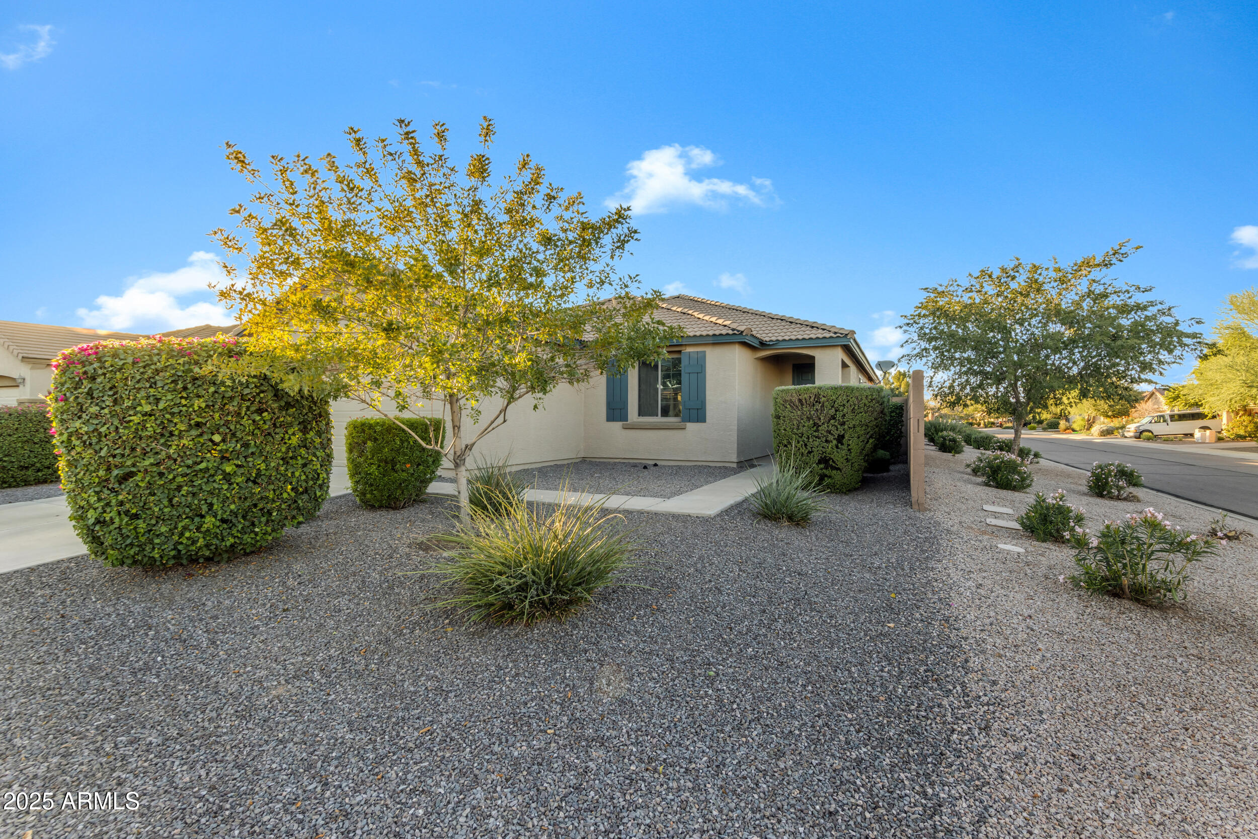 1124 W STEPHANIE Lane, San Tan Valley