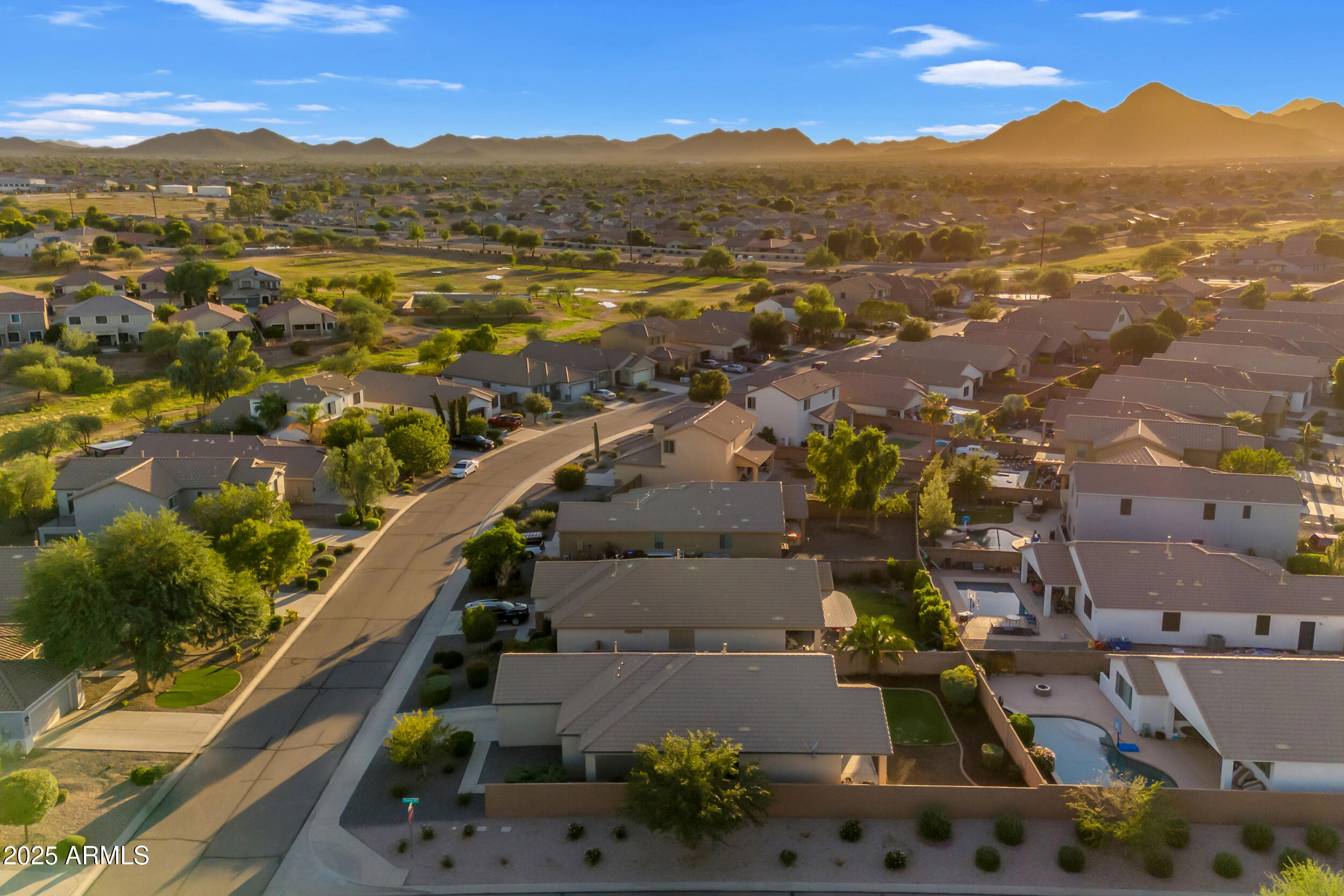 1124 W STEPHANIE Lane, San Tan Valley