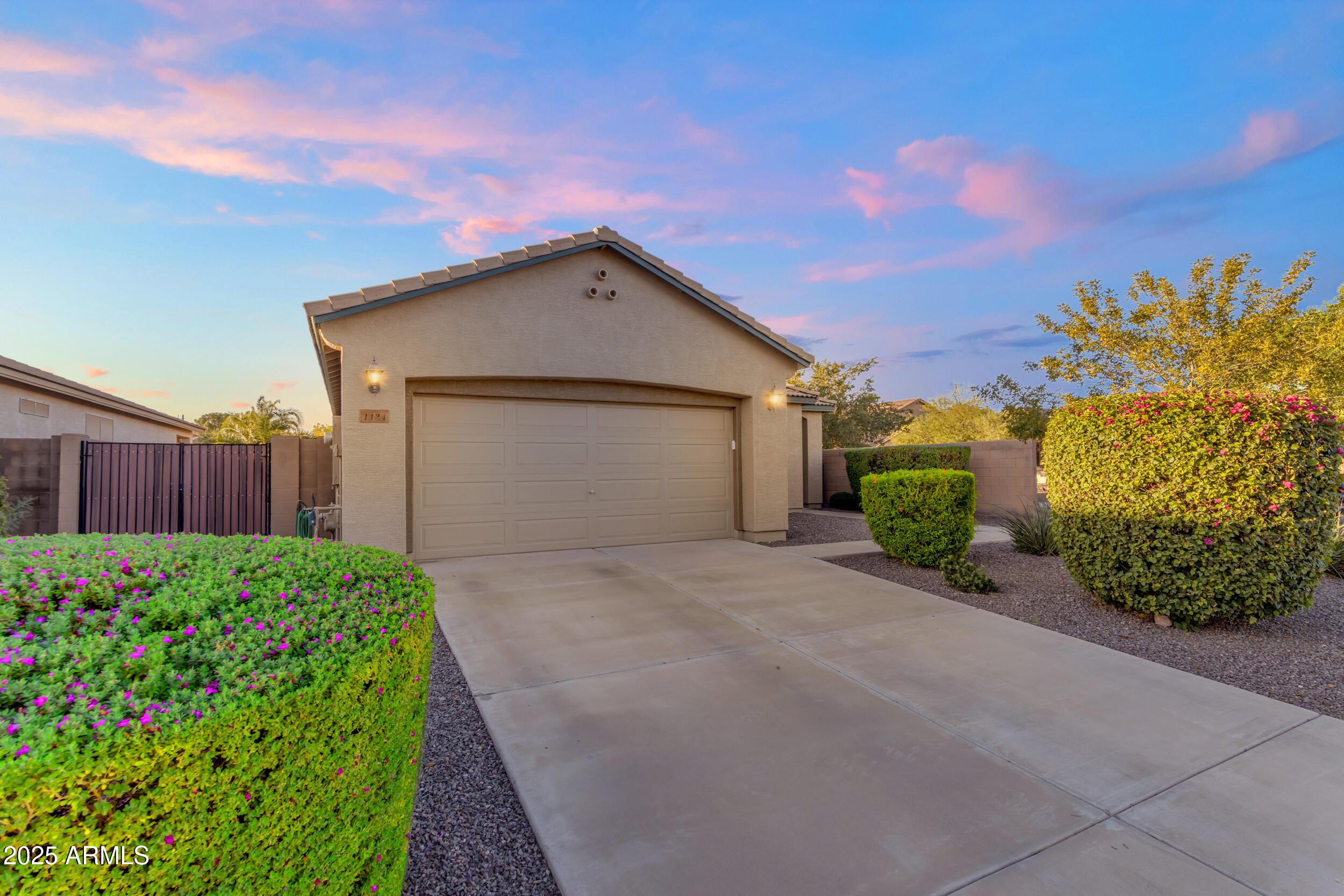 1124 W STEPHANIE Lane, San Tan Valley