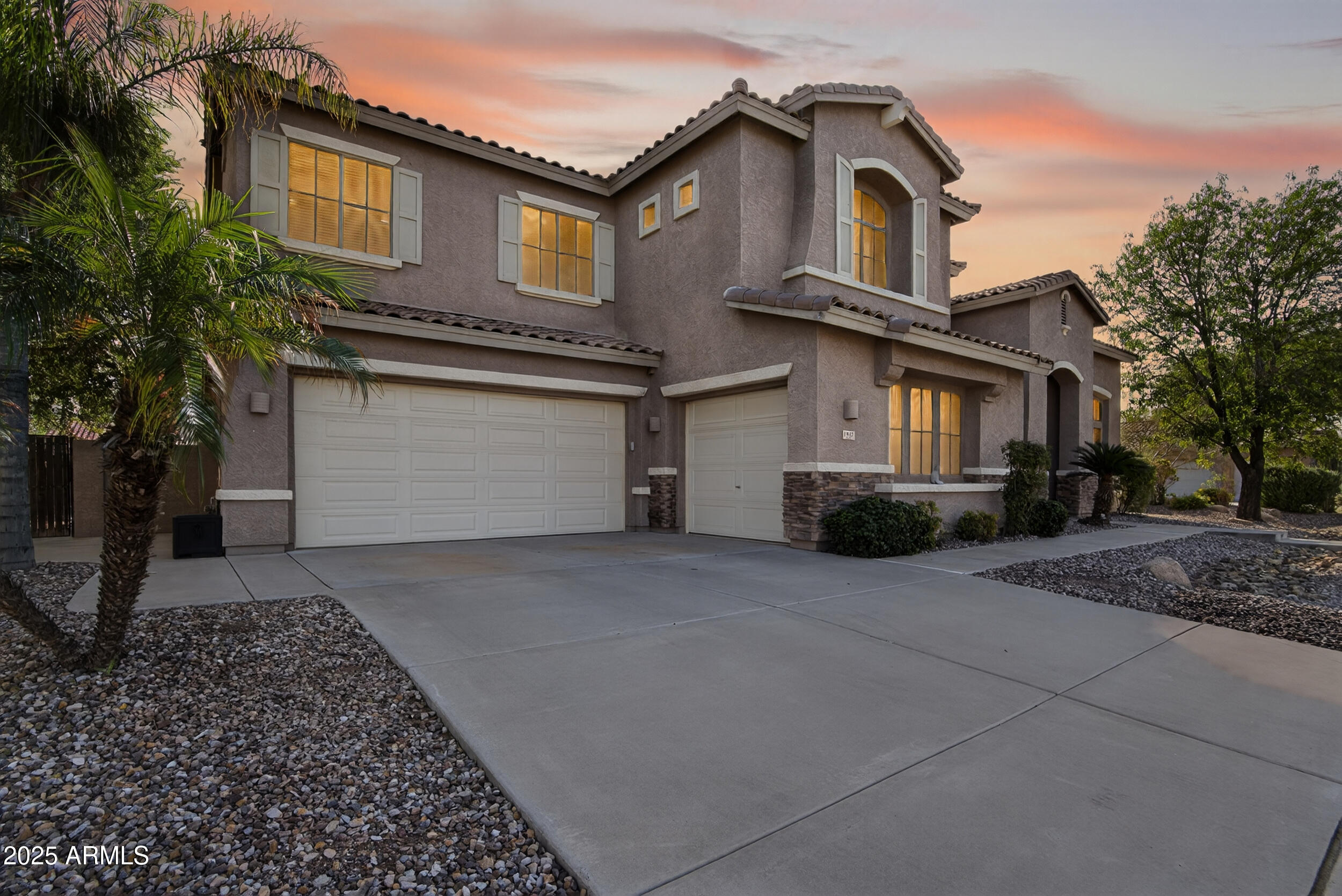 1937 E VICTORIA Street, Chandler