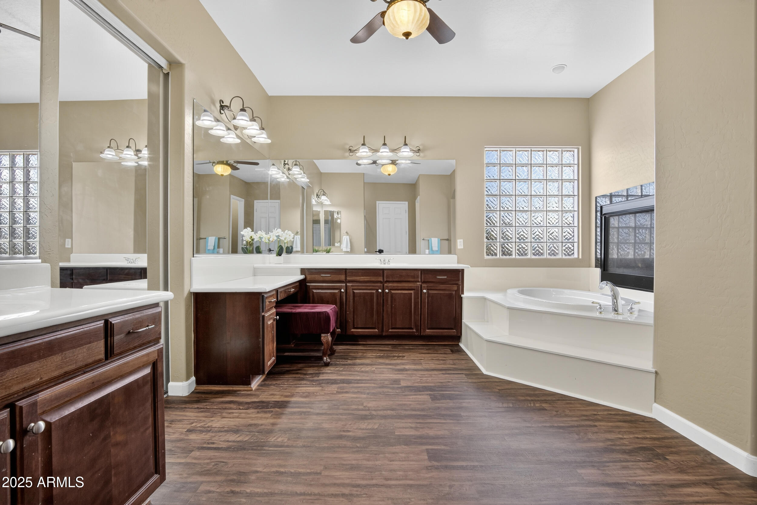 1937 E VICTORIA Street, Chandler