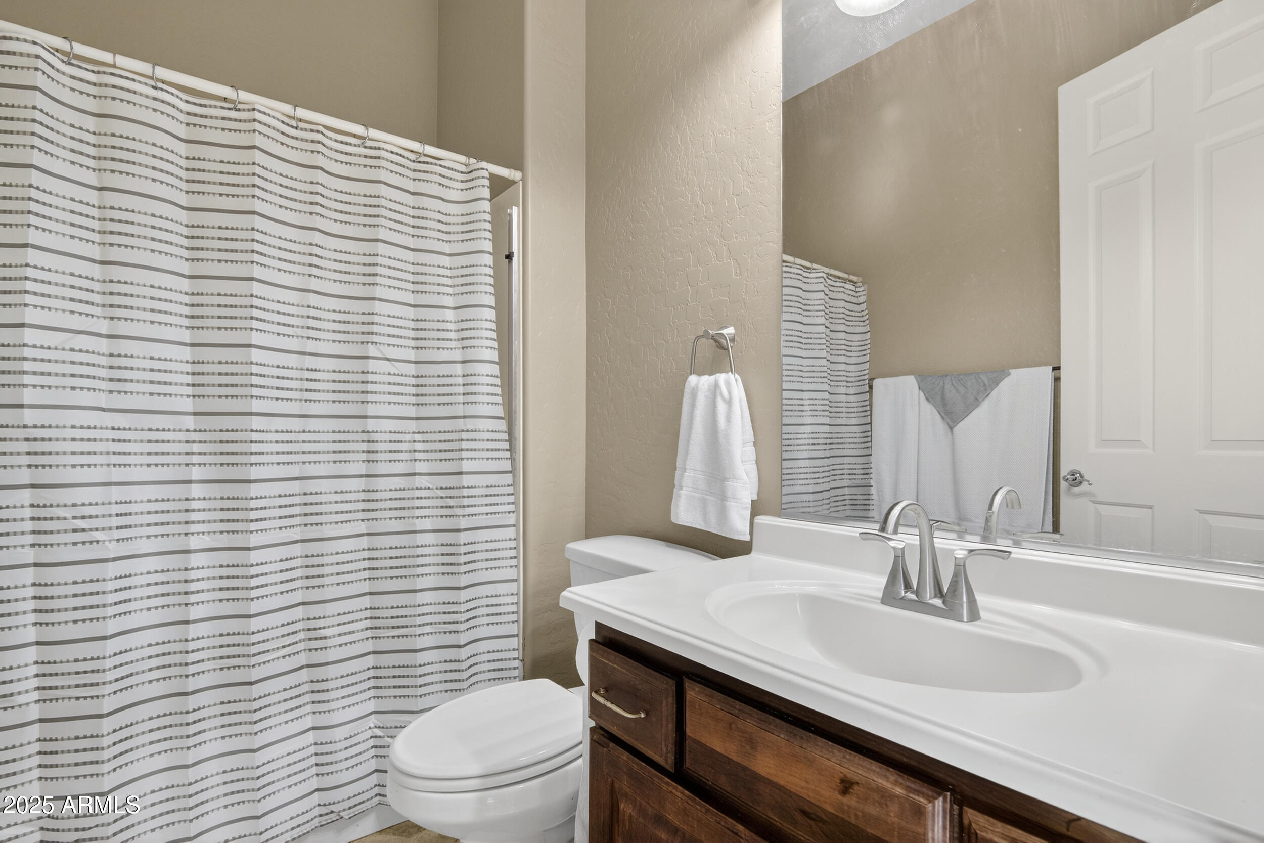 1937 E VICTORIA Street, Chandler