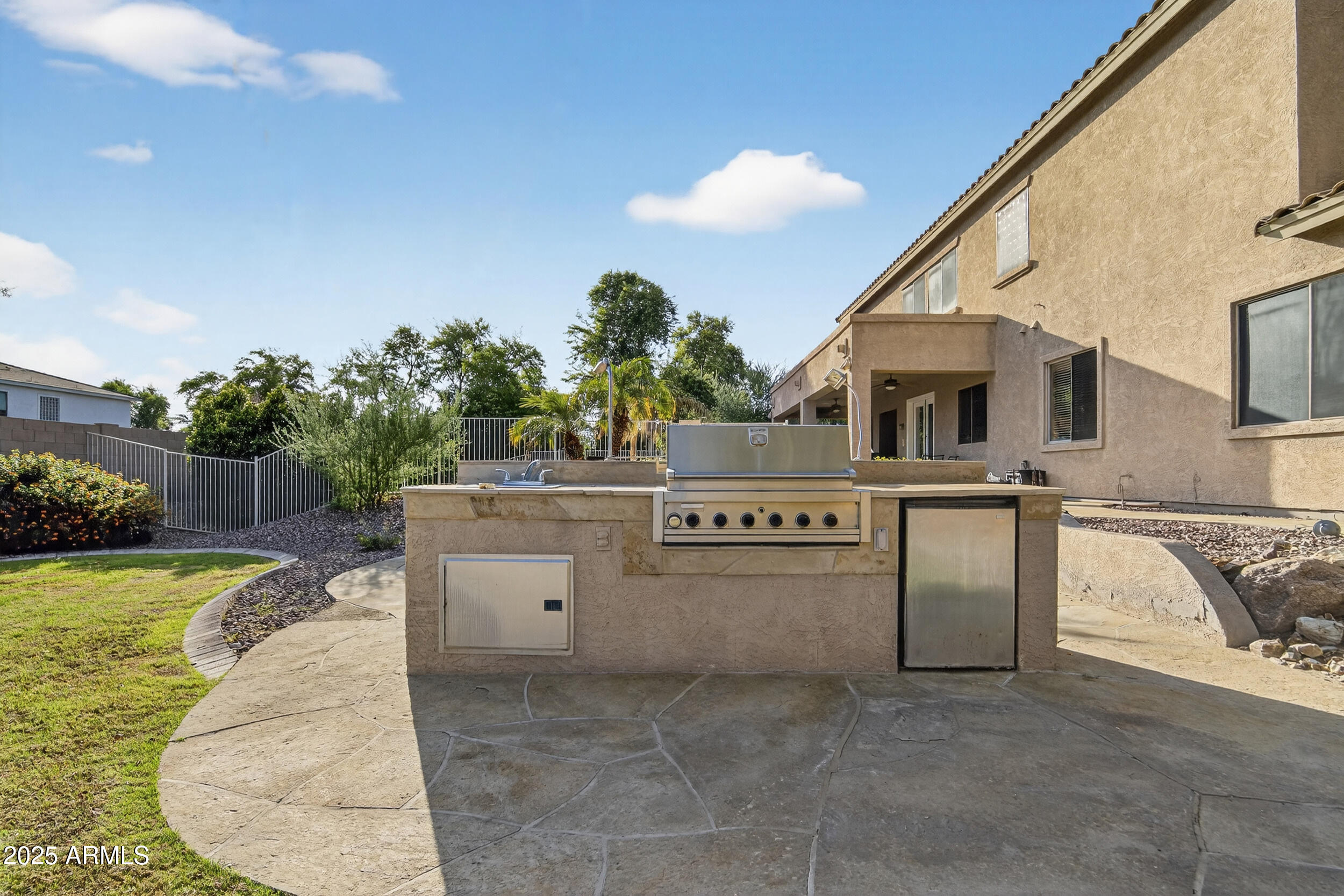 1937 E VICTORIA Street, Chandler