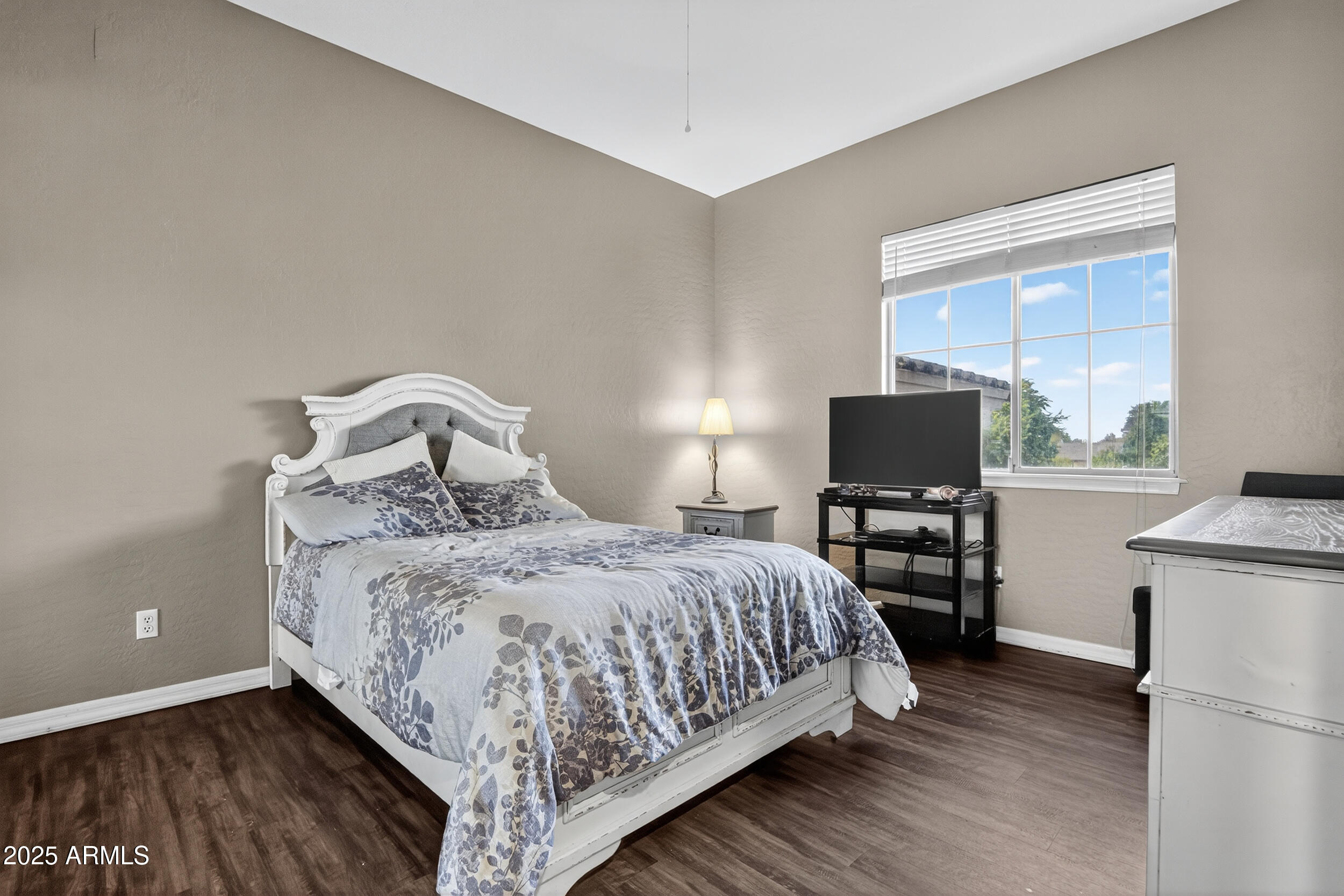 1937 E VICTORIA Street, Chandler