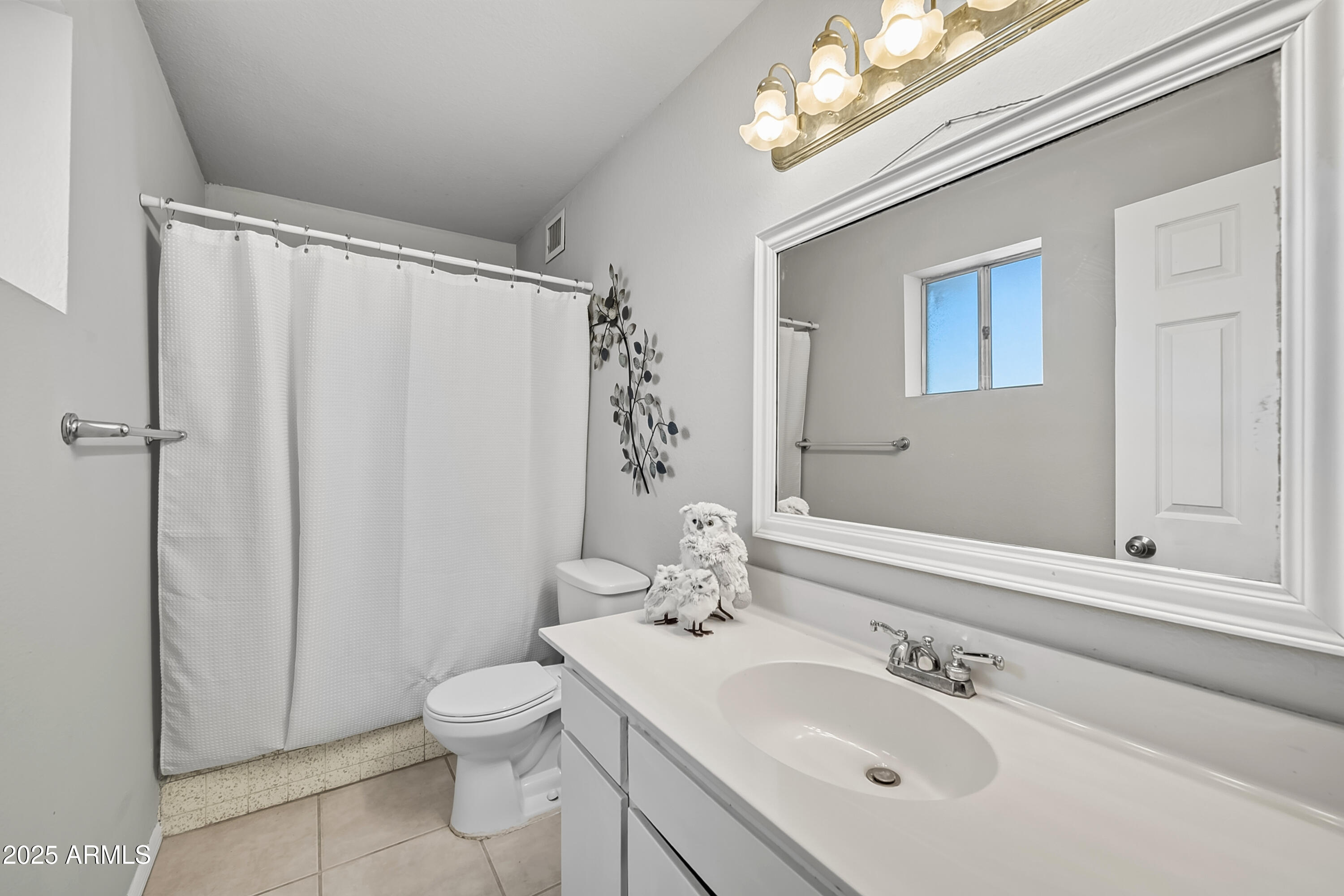 6545 E HEATHER Drive