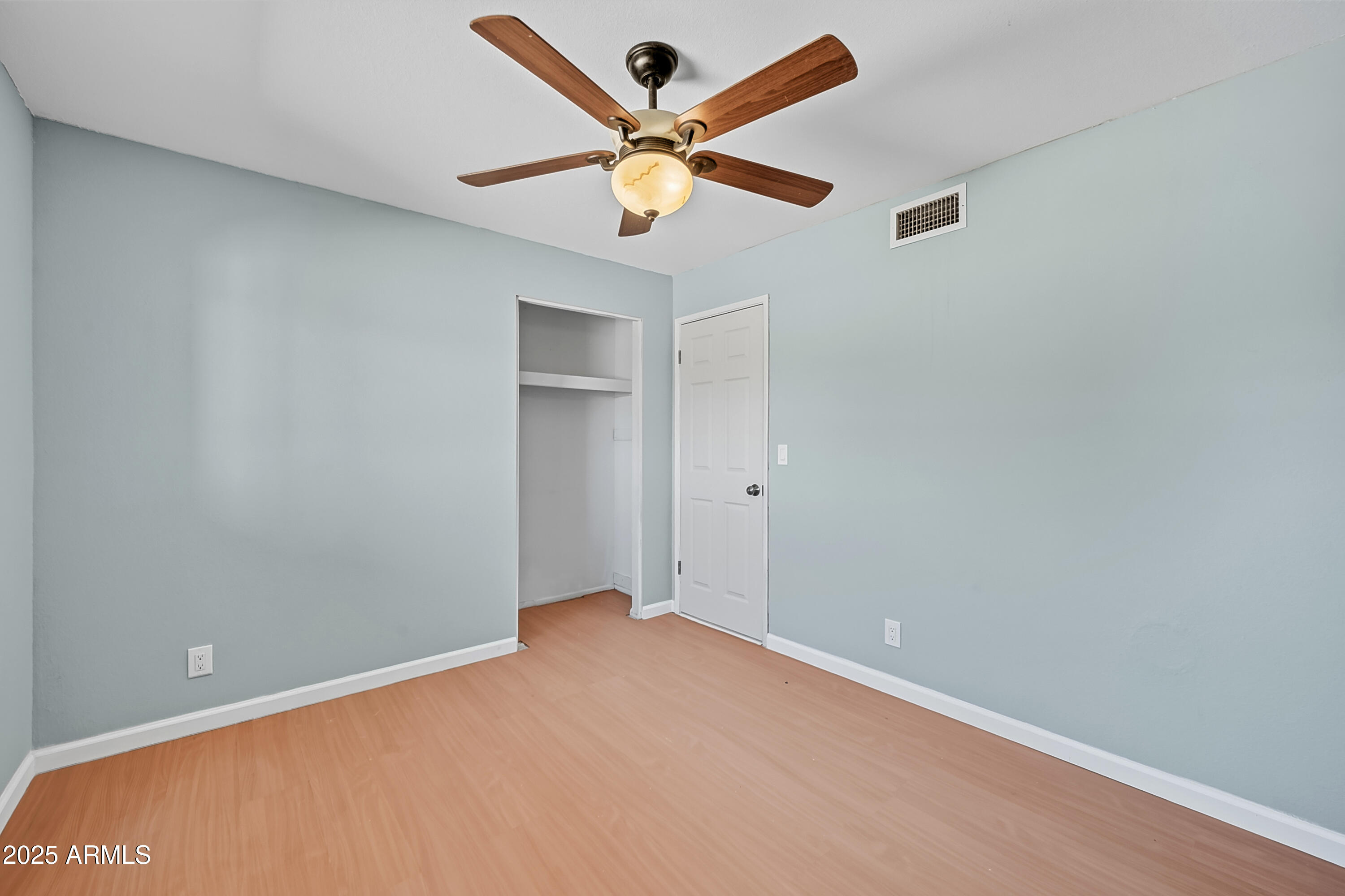 6545 E HEATHER Drive