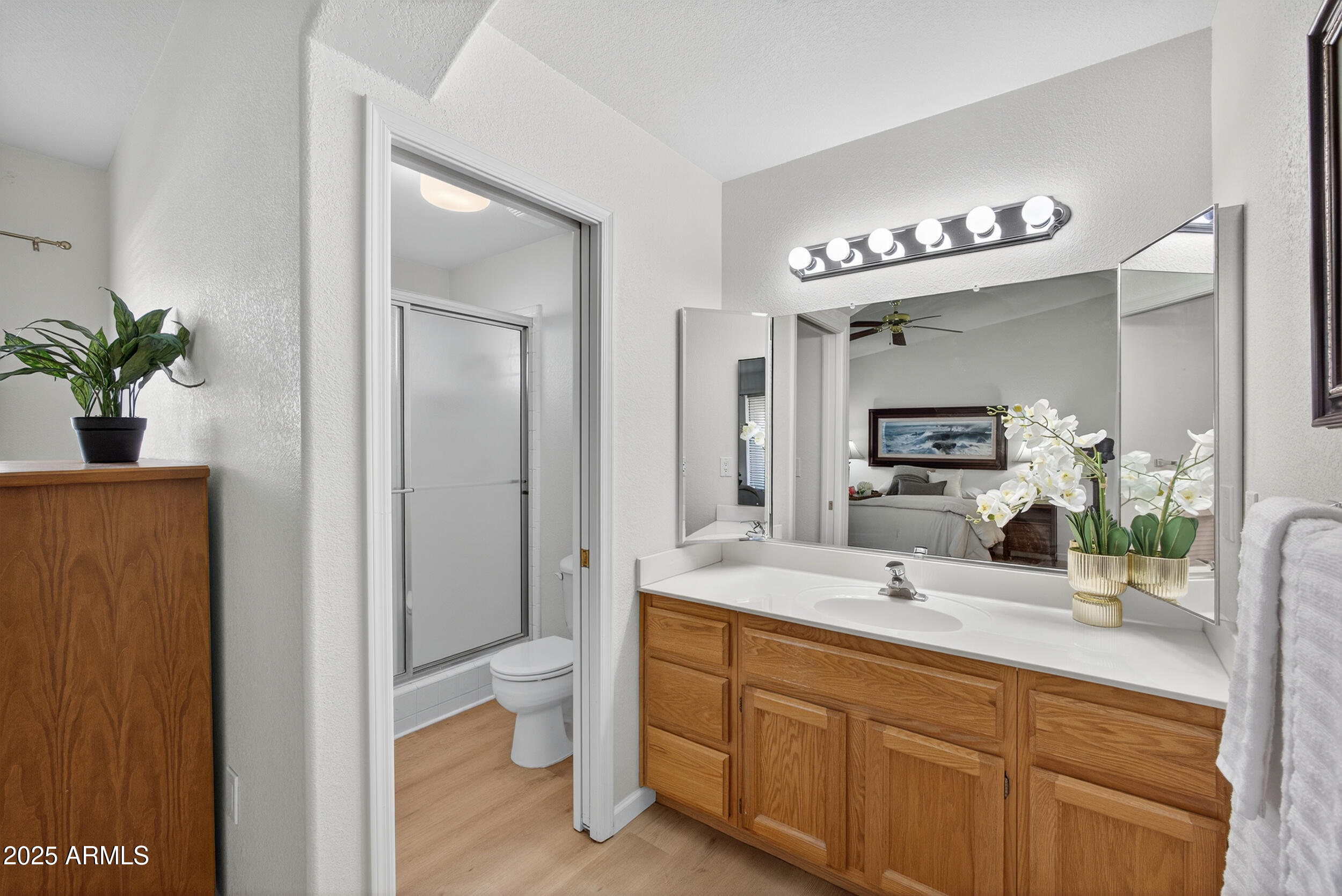 11360 E KEATS Avenue, 72